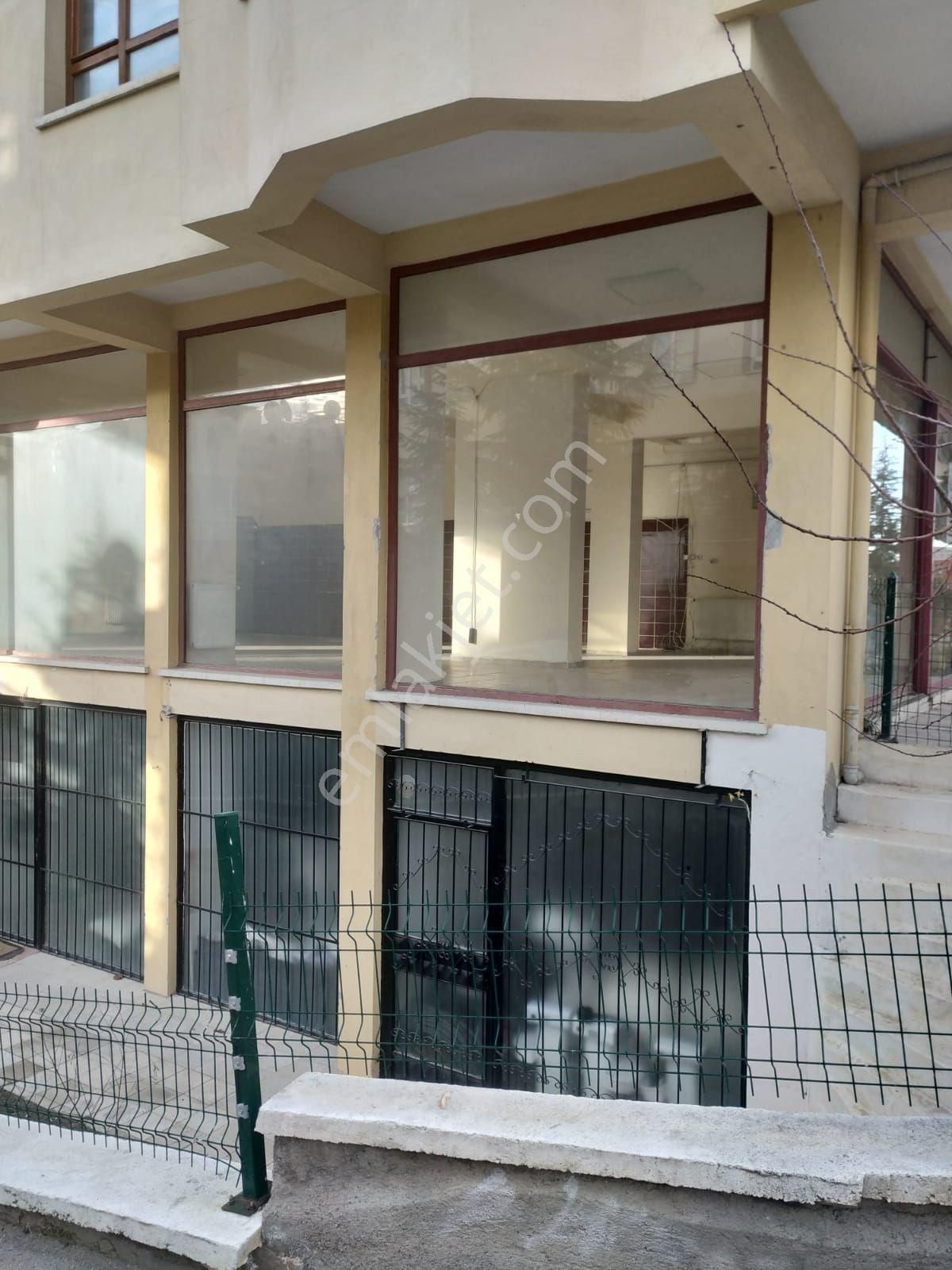 Çankaya Cevizlidere Kiralık Dükkan & Mağaza Cevizlidere Emlak'tan Cadde Üzeri Kiralık Dükkan