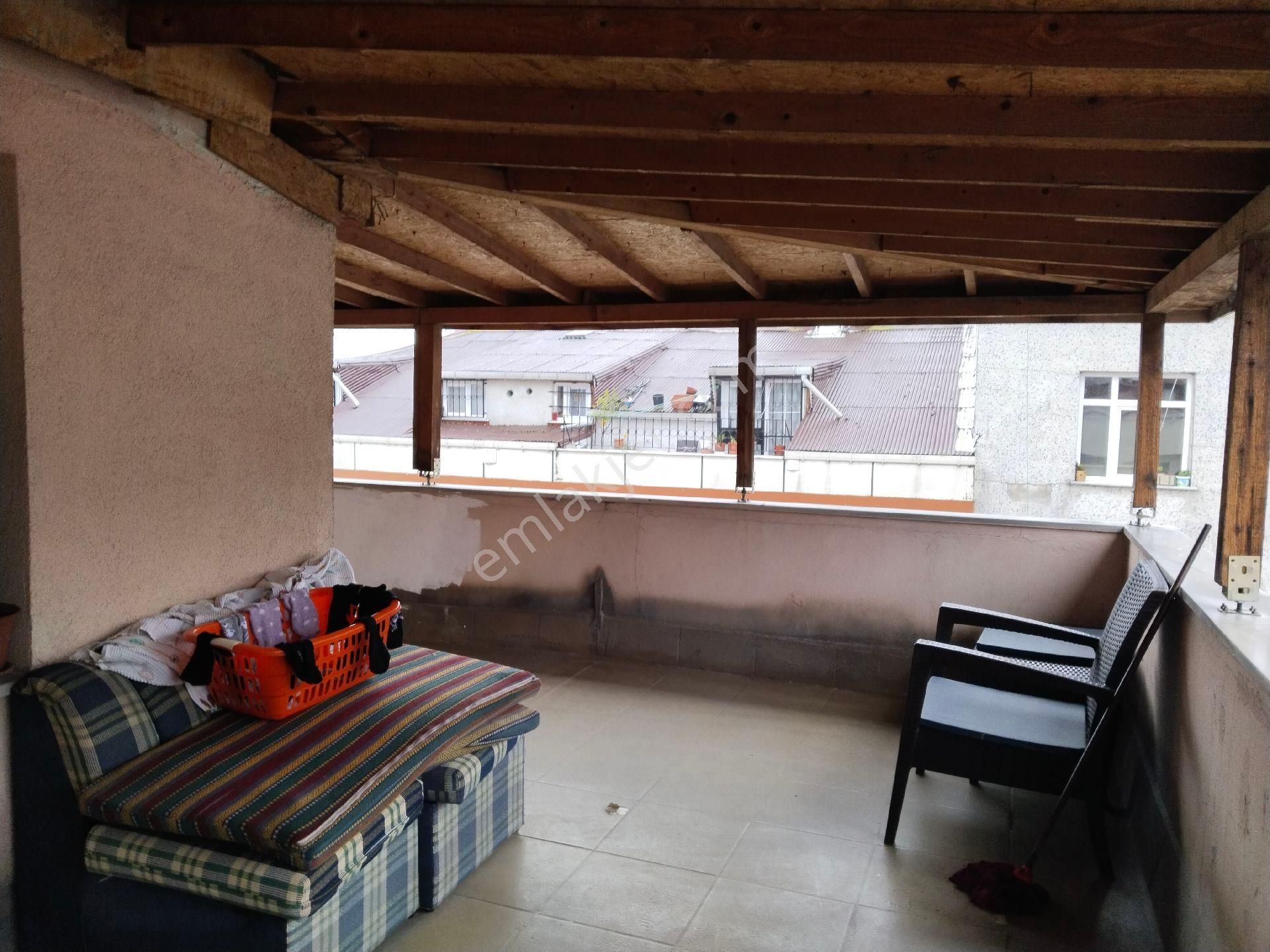 İstanbul Sultangazi Gazi Mahallesi Satılık Çekme Kat Acil - Görsel 5