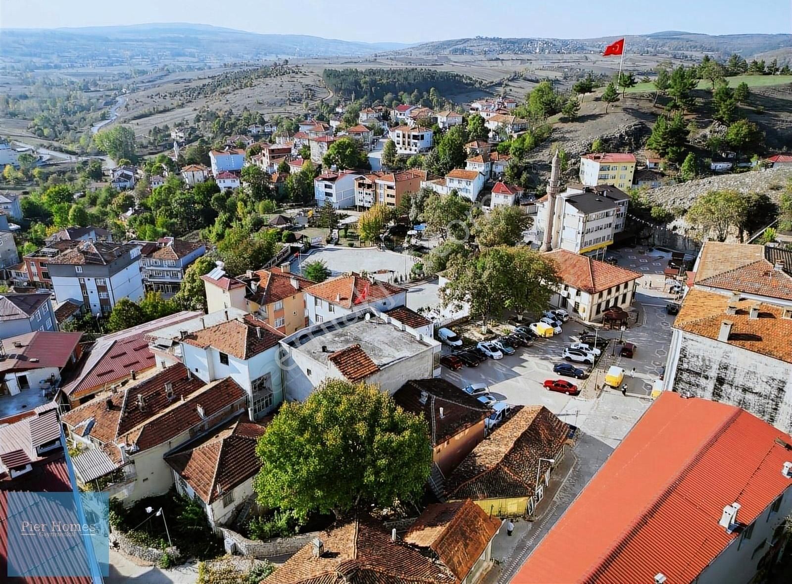 Kavak Mehmetpaşa Satılık Daire Himmet Gürel'den Kavak Merkezde Satılık 1+1 Daireler