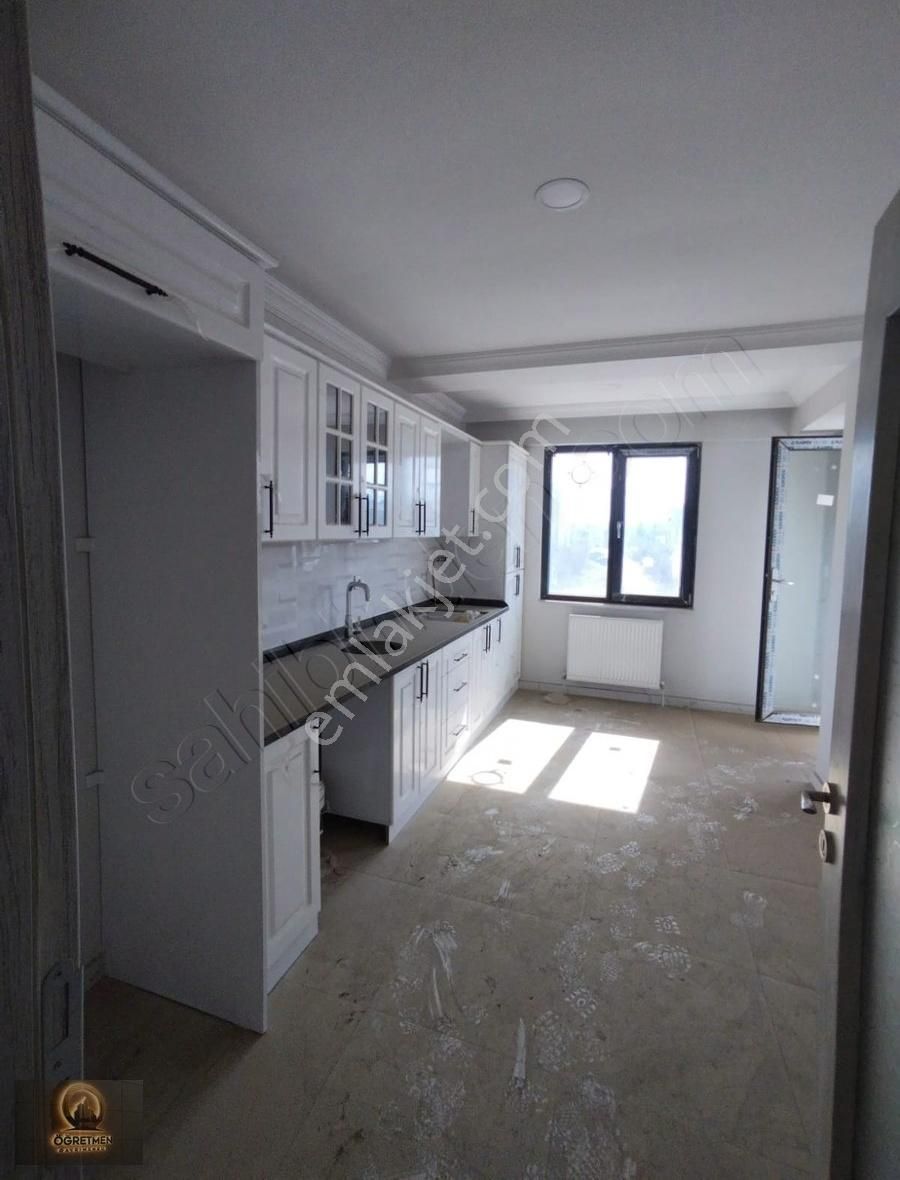 Öğretmen Gayrimen'den Akıllı Kavşakta Satılık 3+1 Daire - Görsel 14