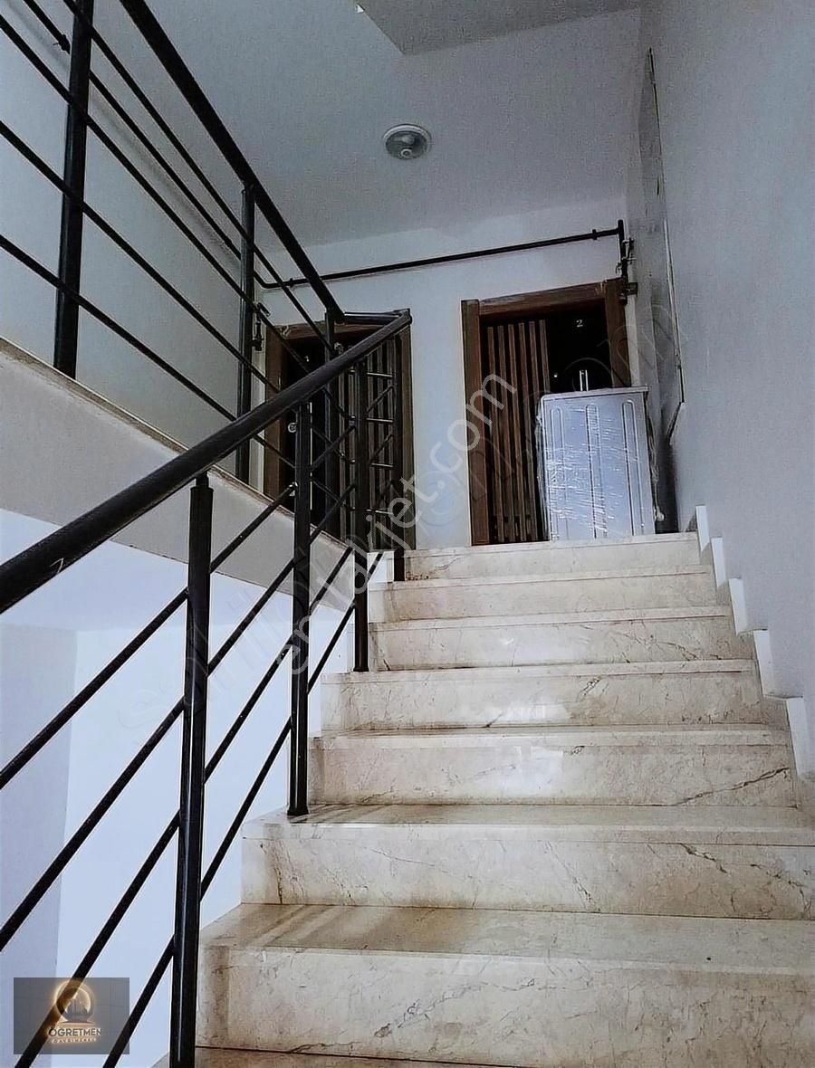 Öğretmen Gayrimen'den Akıllı Kavşakta Satılık 3+1 Daire - Görsel 25