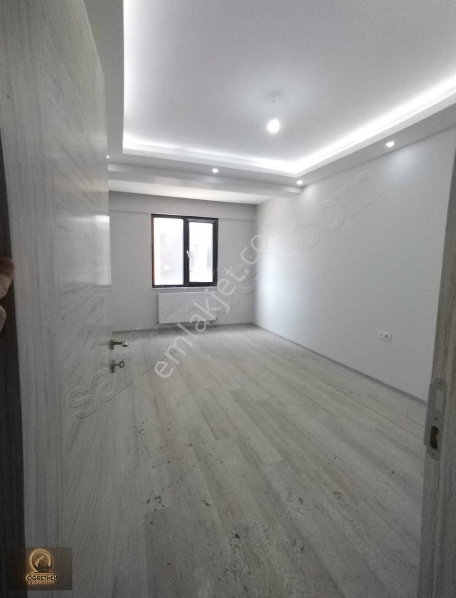 Öğretmen Gayrimen'den Akıllı Kavşakta Satılık 3+1 Daire - Görsel 13