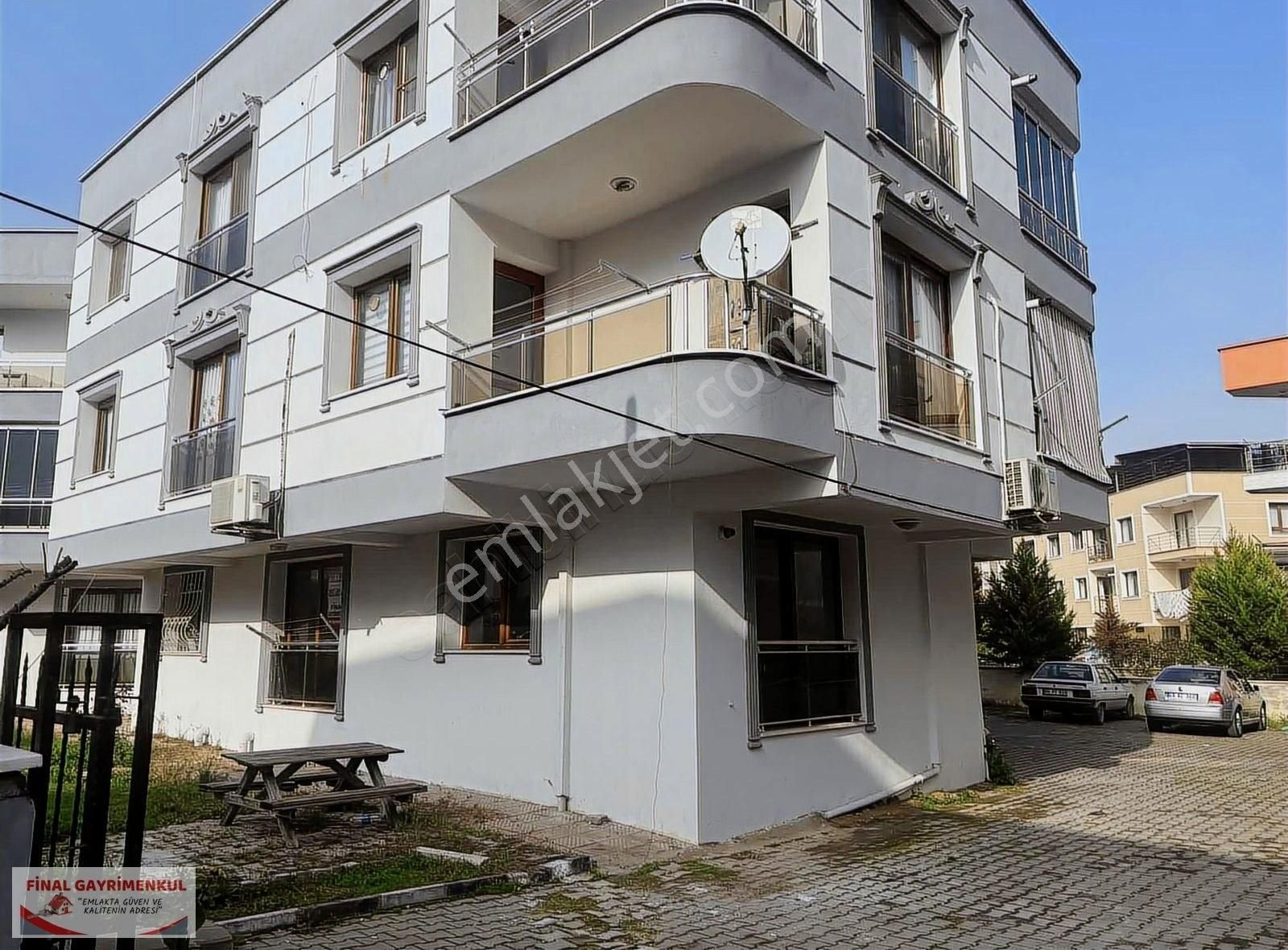 Şehzadeler Kuşlubahçe Kiralık Daire Final Gayrimenkul 'den Kuşlubahçe Mah. 1+1 Kiralık Daire