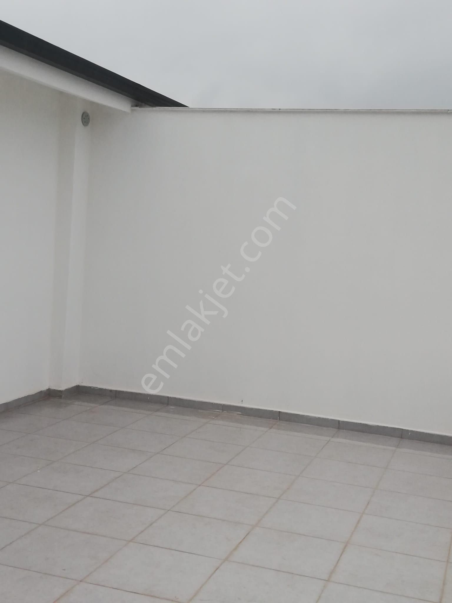 Menderes Te Site İçerisinde Lüx Satılık Sıfır Villa - Görsel 26