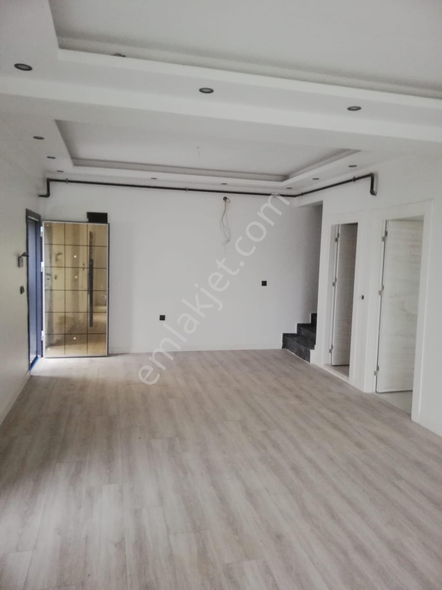 Menderes Te Site İçerisinde Lüx Satılık Sıfır Villa - Görsel 28