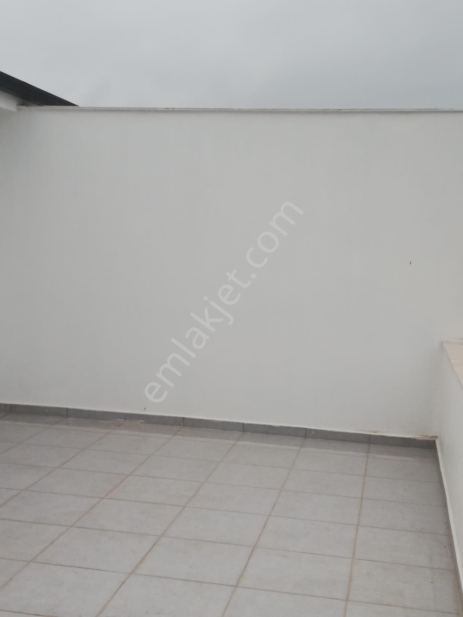 Menderes Te Site İçerisinde Lüx Satılık Sıfır Villa - Görsel 18