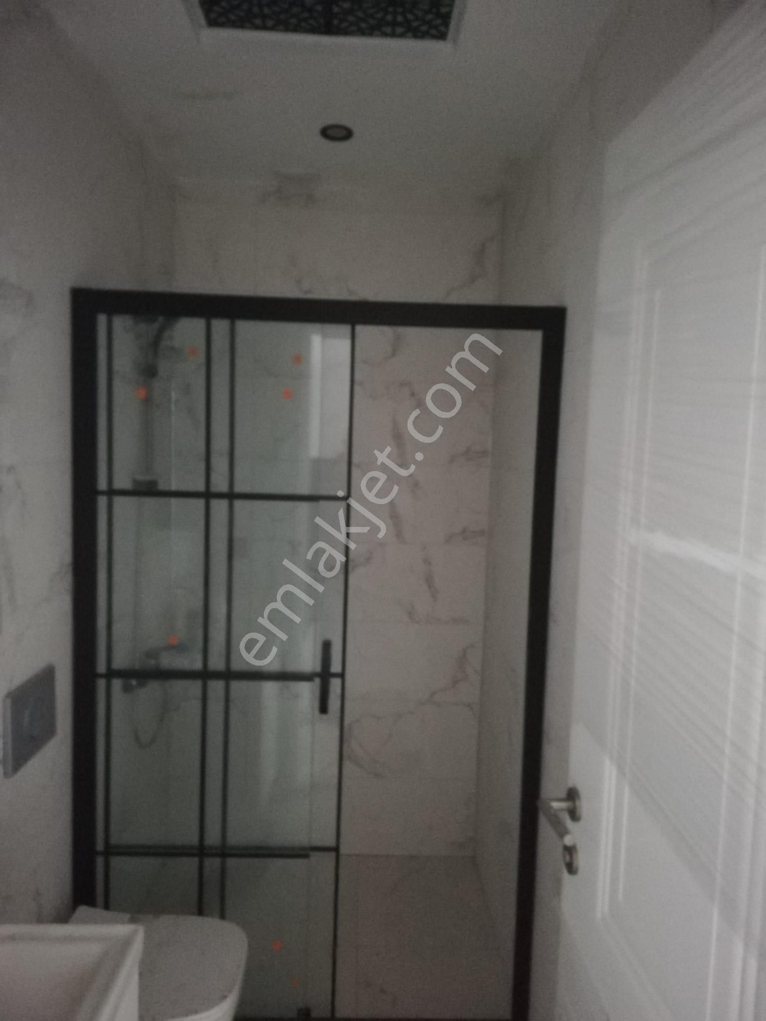 Menderes Te Site İçerisinde Lüx Satılık Sıfır Villa - Görsel 32