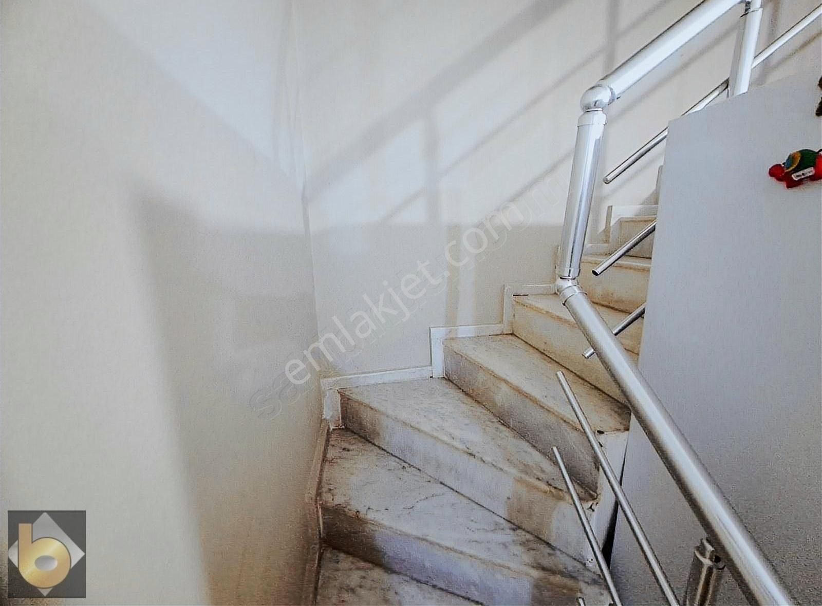 Fethiye Çalış Plajında Satılık 4+1 Bitişik Nizam Villa - Görsel 2