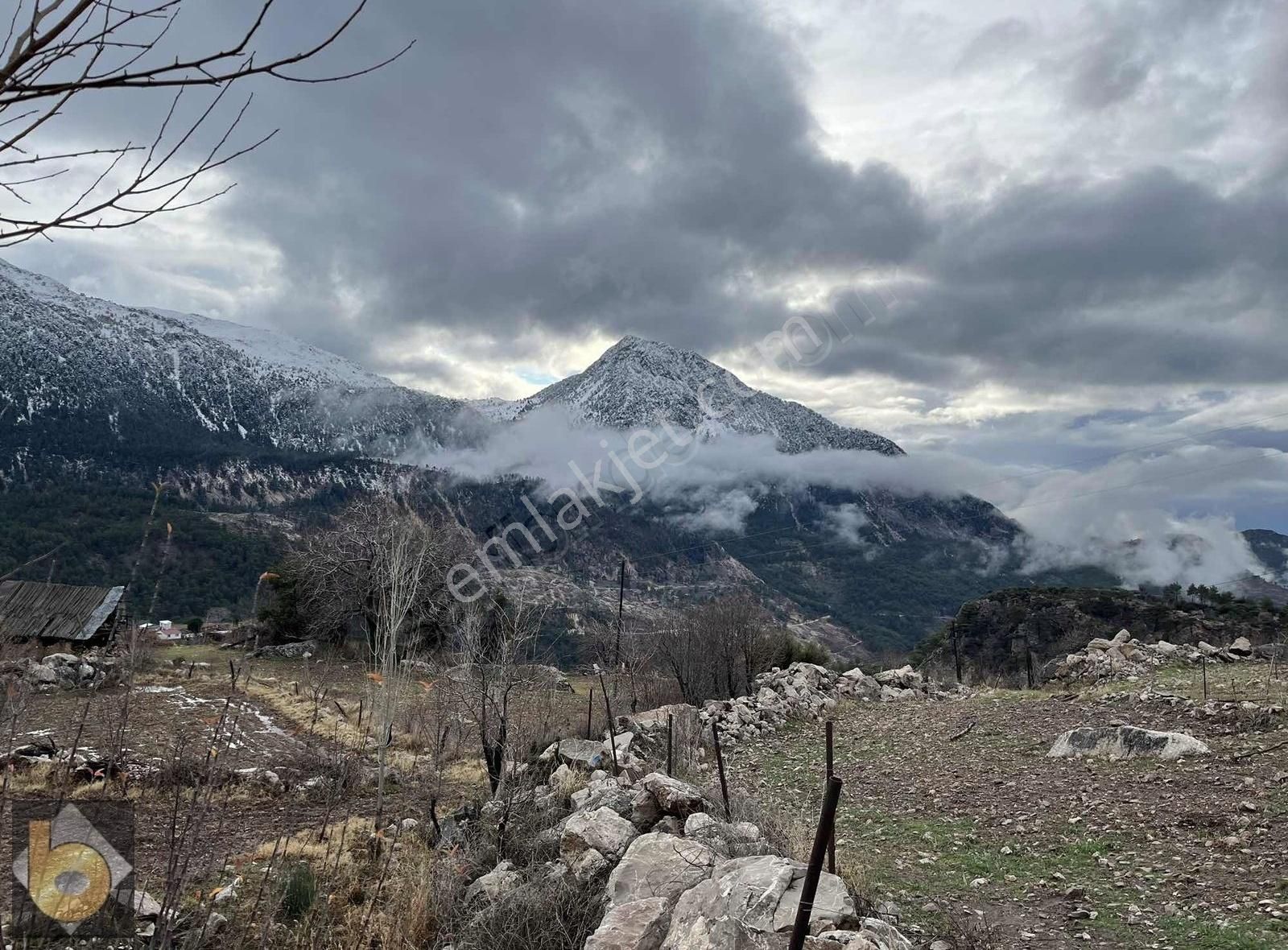 Seydikemer Çökek'te 1846m2 Tarla Ve Kargir Ev - Görsel 15