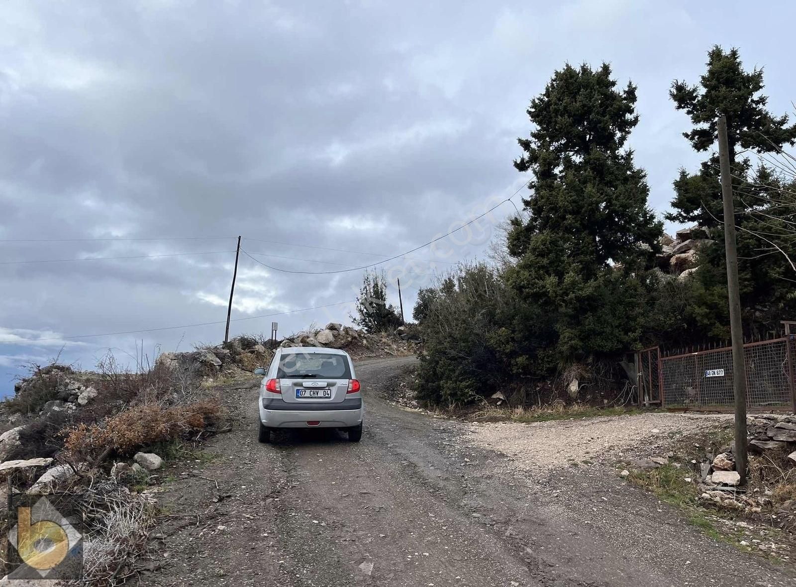 Seydikemer Çökek'te 1846m2 Tarla Ve Kargir Ev - Görsel 5