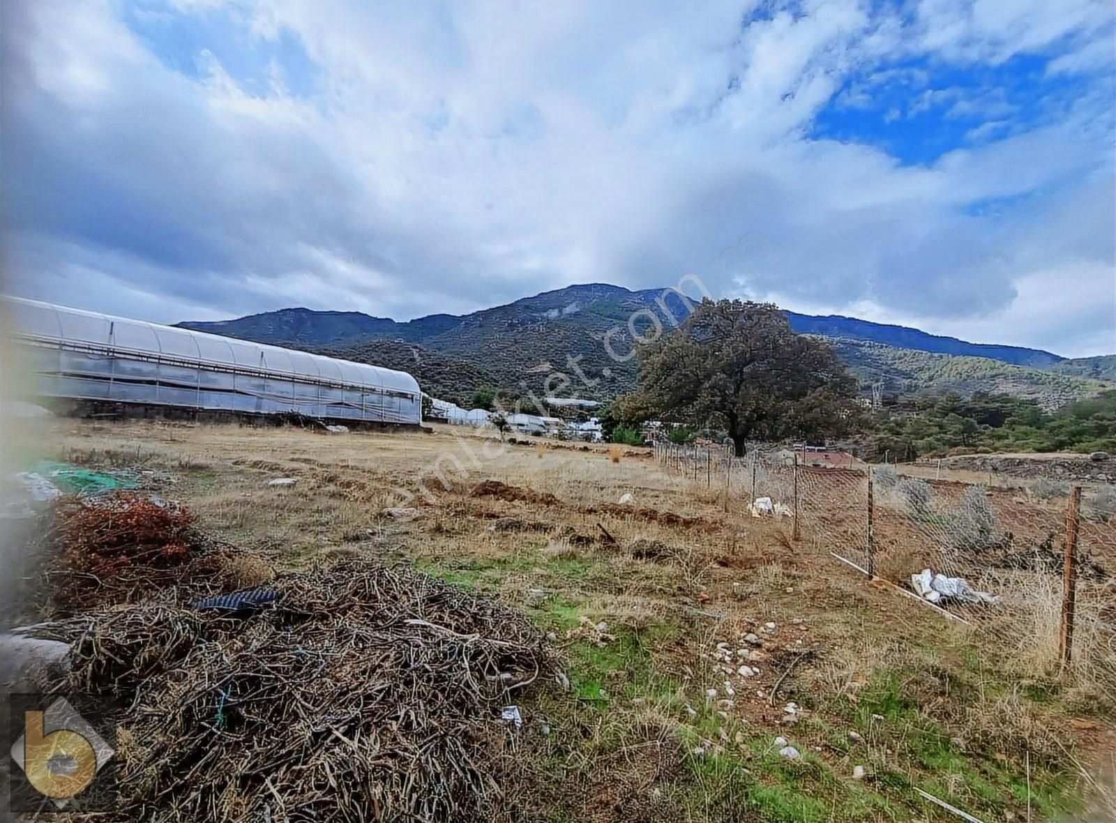 Fethiye Bozyer Satılık Tarla Muğla Fethiye Bozyer Mahallesi'nde Satılık Tarla