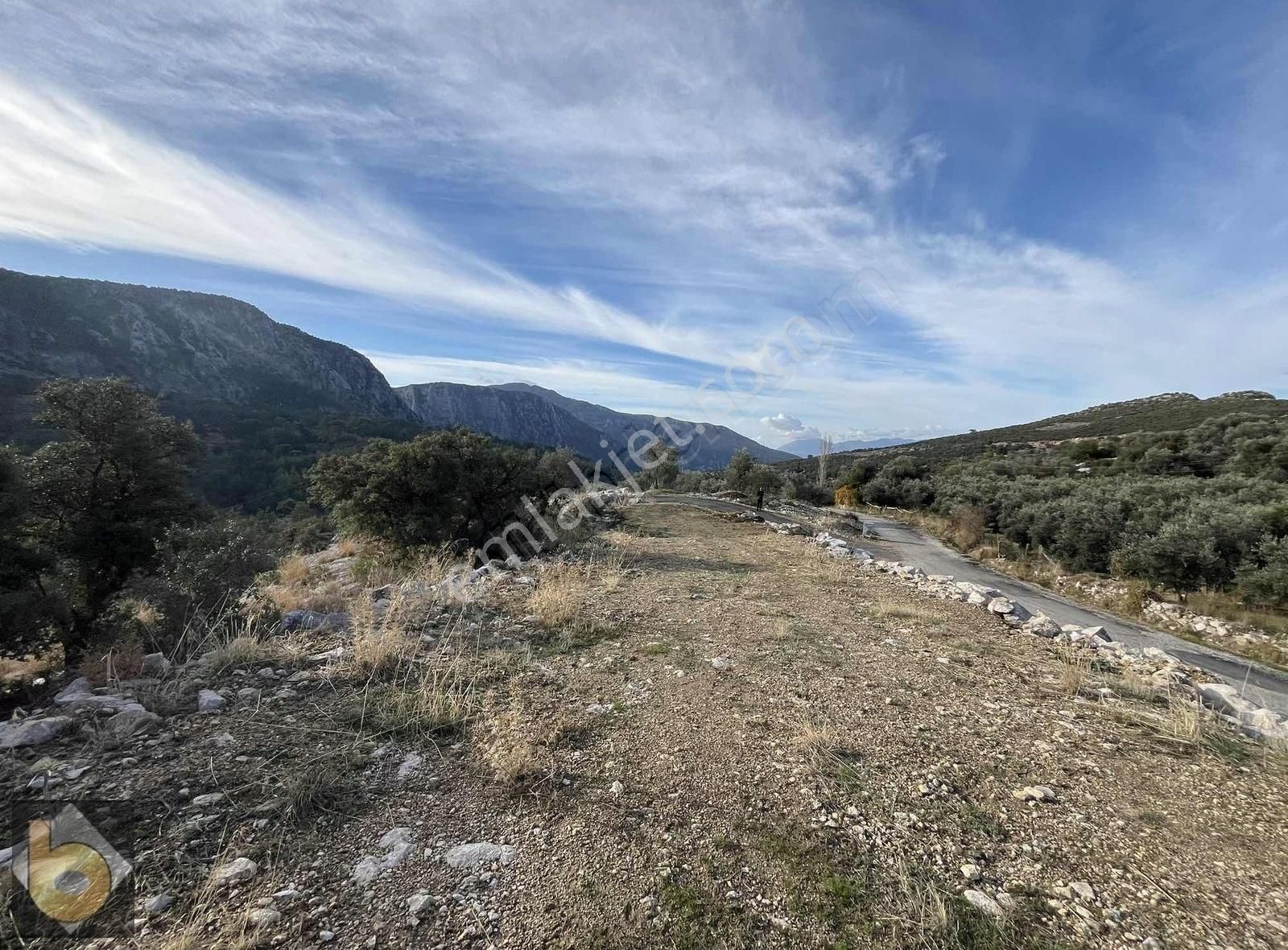 Seydikemer Arsa Köyde Asfalt Yola Cephe 990m2 Tarla - Görsel 5