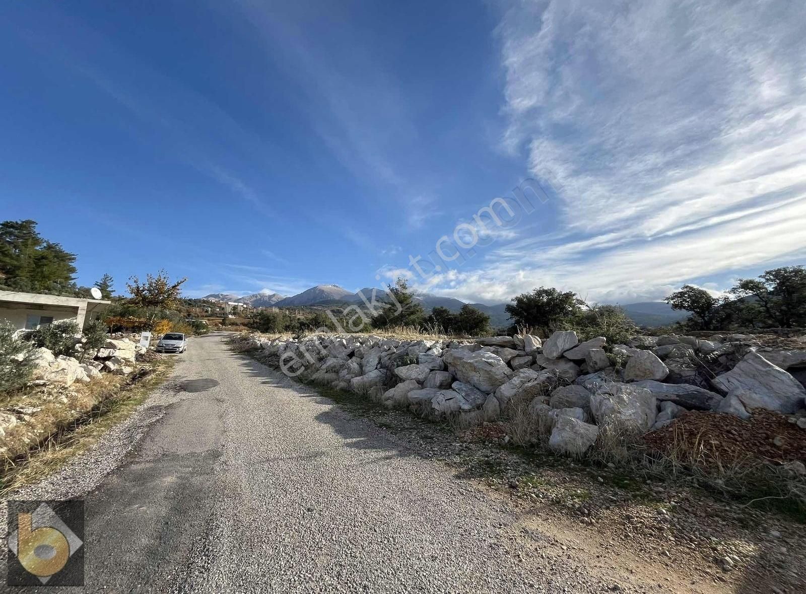 Seydikemer Arsa Köyde Asfalt Yola Cephe 990m2 Tarla - Görsel 4