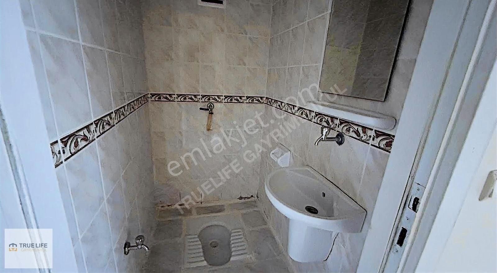 Gölcük Şirinköy Kiralık Daire Kiralık Şirinköy Kalıcı Konut 2+1 Ara Kat