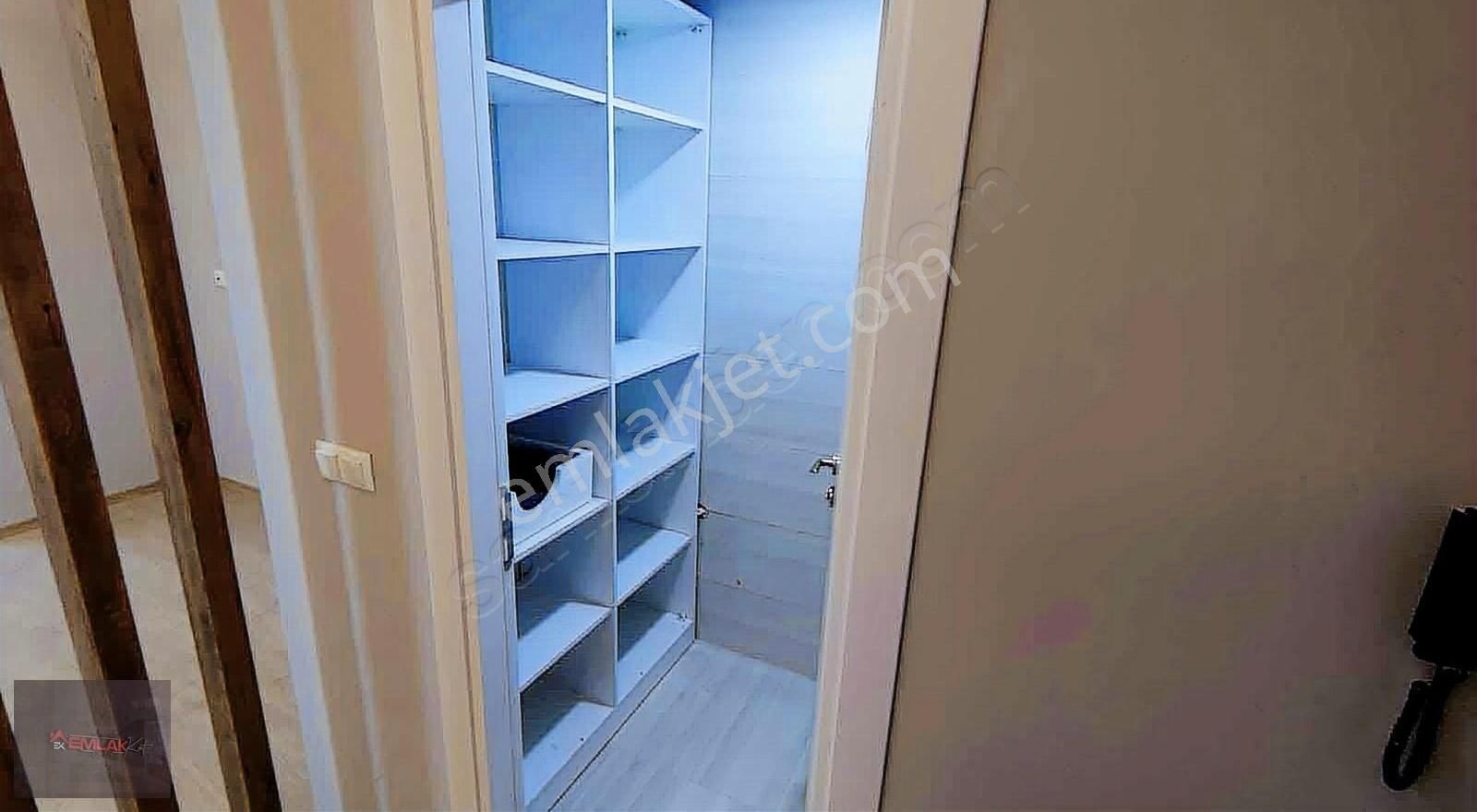 Atakum Yeşildere Kiralık Daire Emlak Kent'ten Yeşildere'de Caddeye Yakın Lüks 3+1 Daire