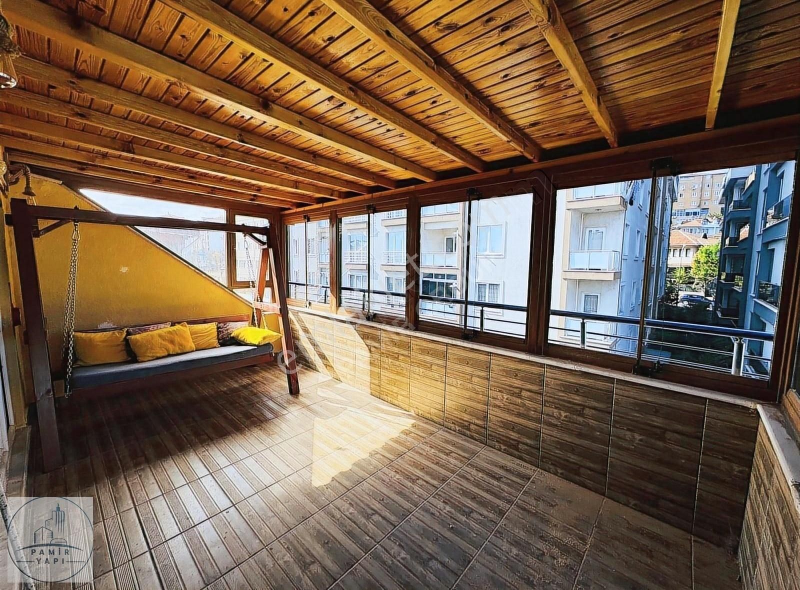 Beylikdüzü Hasırcılar Metrobüse 2 Dk Çift Teraslı 300m2 Dublex ! - Görsel 10