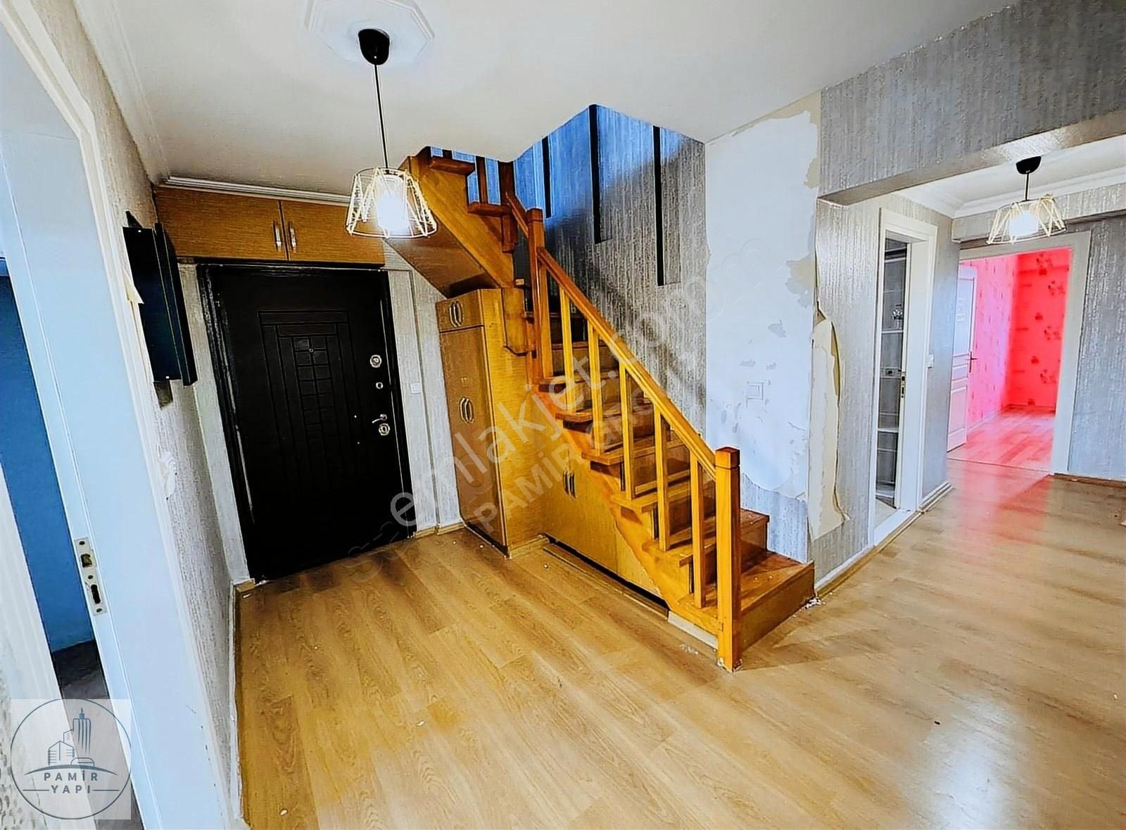 Beylikdüzü Hasırcılar Metrobüse 2 Dk Çift Teraslı 300m2 Dublex ! - Görsel 3