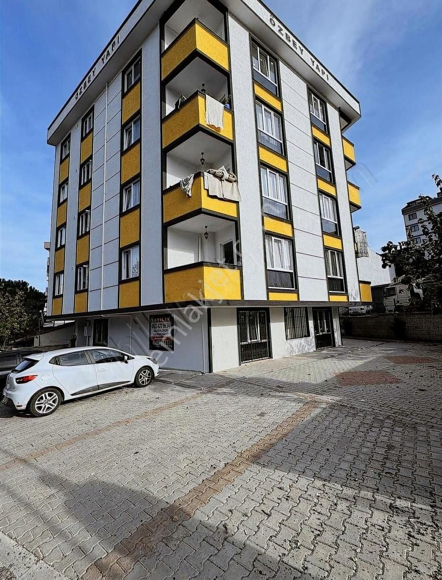 Sultanbeyli Necip Fazıl Satılık Daire Balyerden Yüksek Giriş 3+1 Alttan Isıtmalı 120 M2 Daire