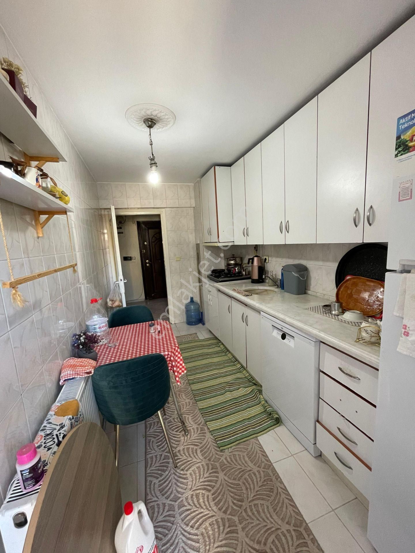 Karşıyaka Dedebaşı Mahallesinde Fırsat Satılık Daire (3+1) - Görsel 14