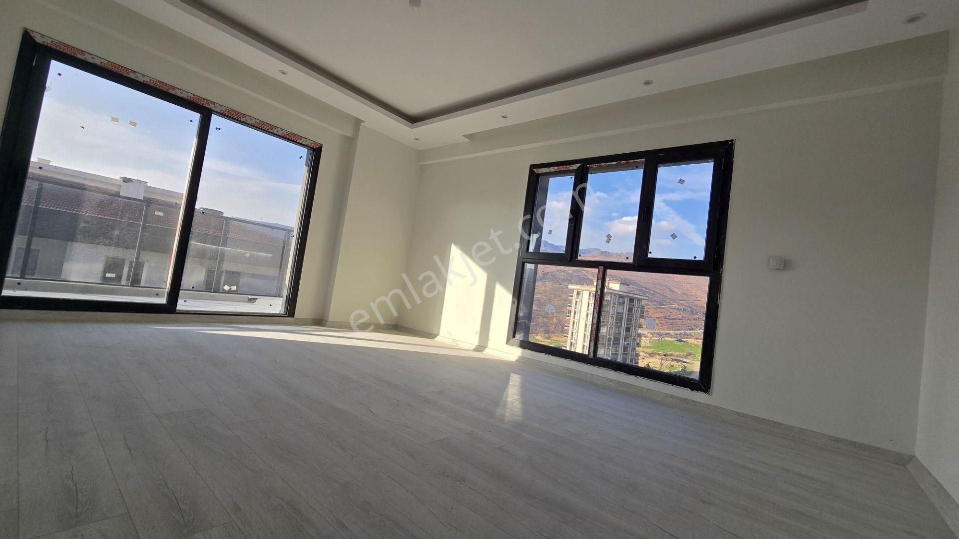 Körfez Mah. Havuzlu Ultra Lüks 3+1 Satılık Daire - Görsel 14