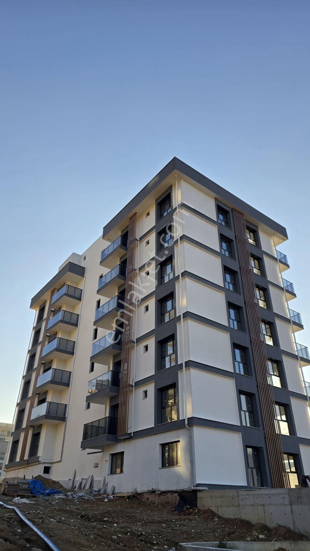 Körfez Mah. Havuzlu Ultra Lüks 3+1 Satılık Daire