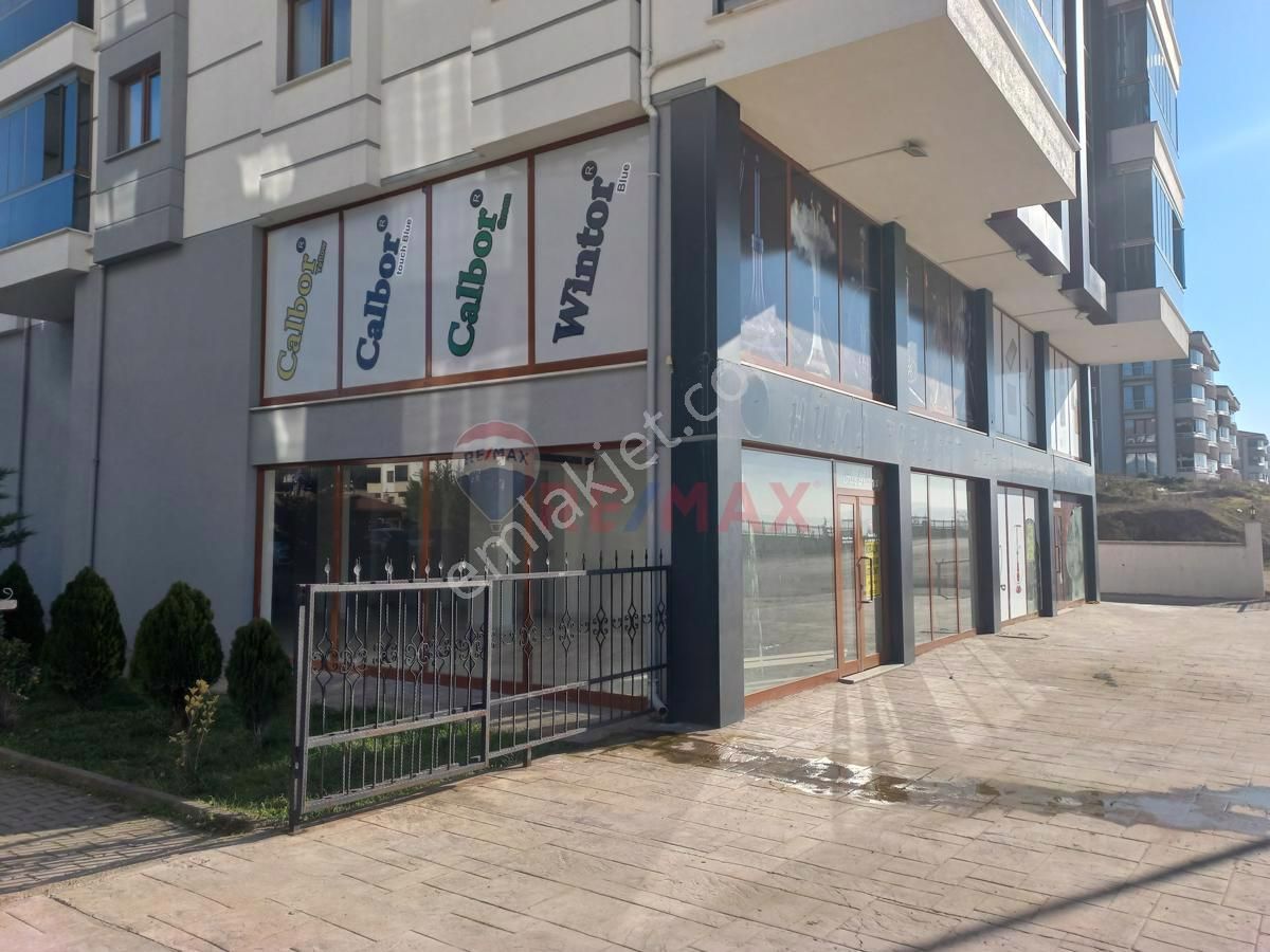 Safranbolu Barış Kiralık Dükkan & Mağaza Safranbolu Barış Mah. 760 M2 İskanlı Kiralık Dükkan