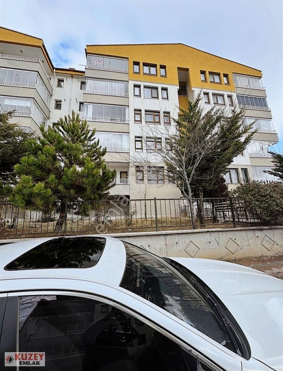 Yenimahalle Kuzey Yıldızı Site İçerisinde Kiralık Daire Kuzey Emlaktan 150 Metire Geniş Çif Banyo Çif Balkon Temiz Dayre