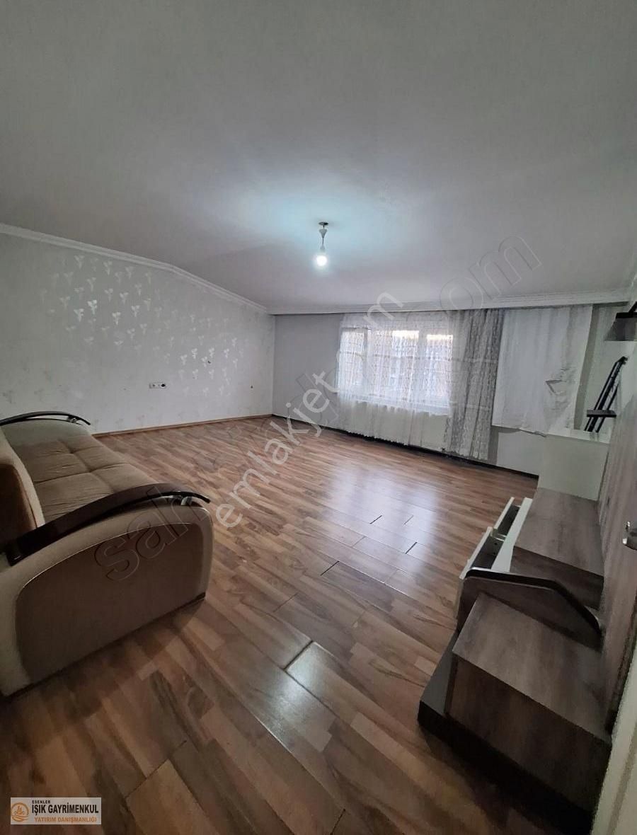 Esenler Nine Hatun Kiralık Daire Işık Emlak'tan Ninehatun Mahallesinde Eşyalı Kiralık Daire 2+1