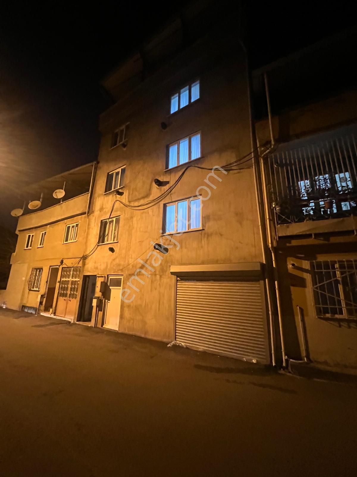 Ortabağlarda 4 Katlı Kat Mülkiyetli Satılık Bina - Görsel 31