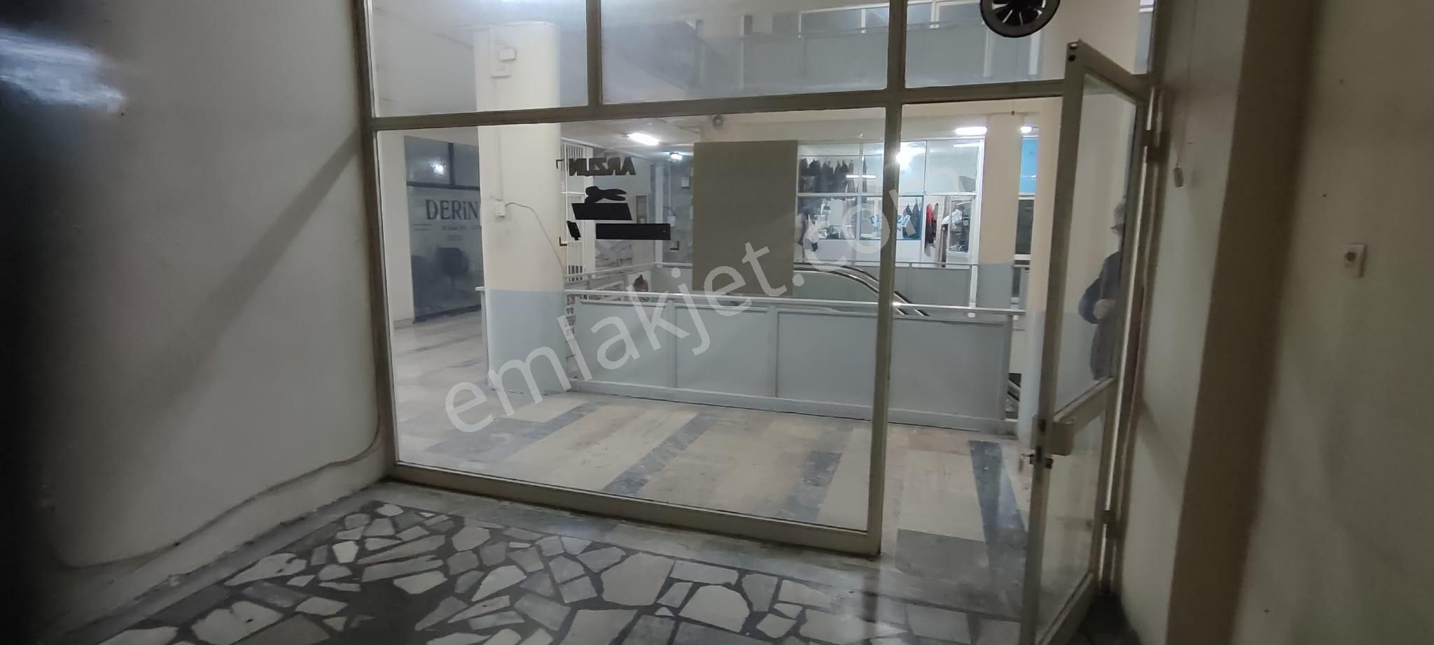 Afyonkarahisar Merkez Dumlupınar Kiralık Ofis Afyon Tezcan Emlaktan Bozcalar İşhanında Büro Ofis