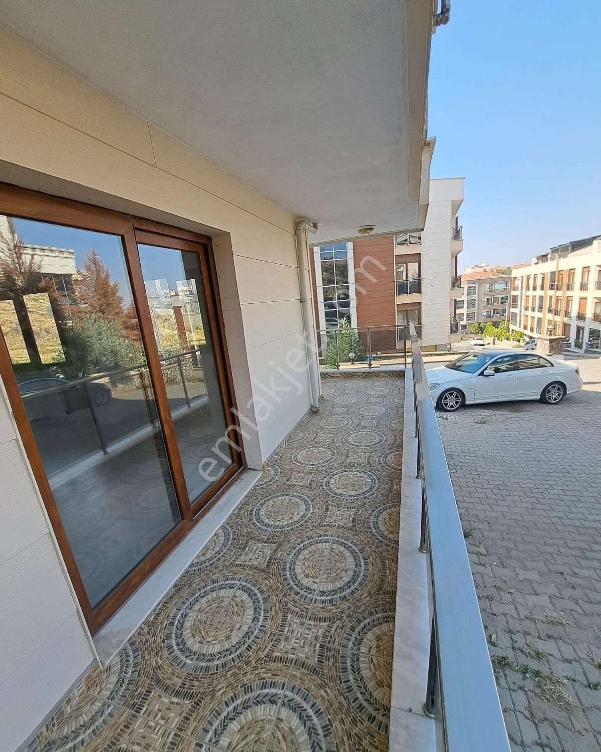 Turgutlu Ergenekon Satılık Daire Manisa/turgutlu Nurcan Emlak’tan Ergenekon Mh. Satılık Daire 120 M² 2+1 Bahçeli 20 M² Balkonlu