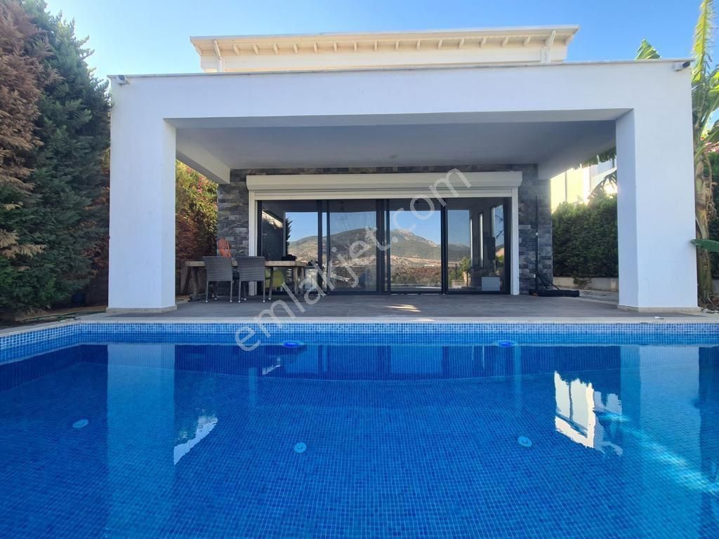 Bodrum Bitez Satılık Villa Bodrum Bitez Satılık 4+1 Tam Müstakil Villa