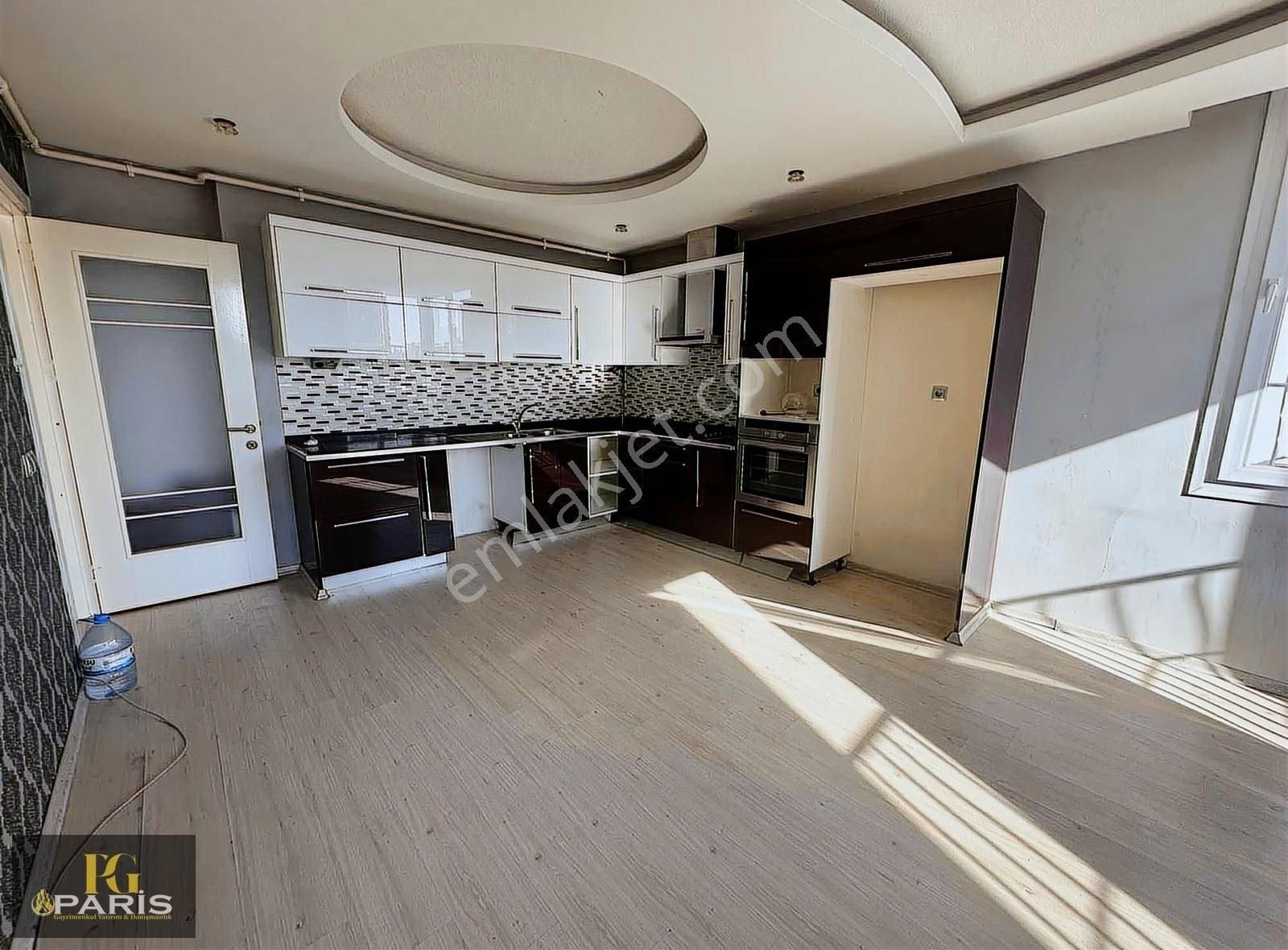 Çukurova Yurt Satılık Daire Paris'den Hayalpark Civarı Kombili 4+1 Satılık Daire