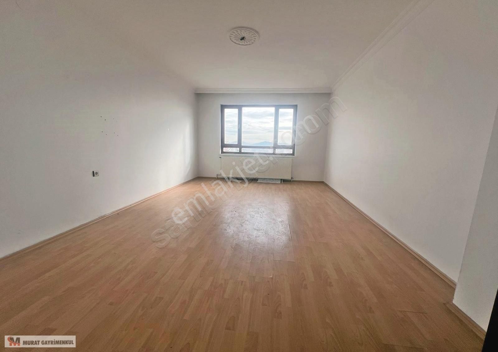 Keçiören Osmangazi Kiralık Daire Osmangazi De Asansörlü Cadde Yakını Ön Cephe Geniş 125 M2 3+1