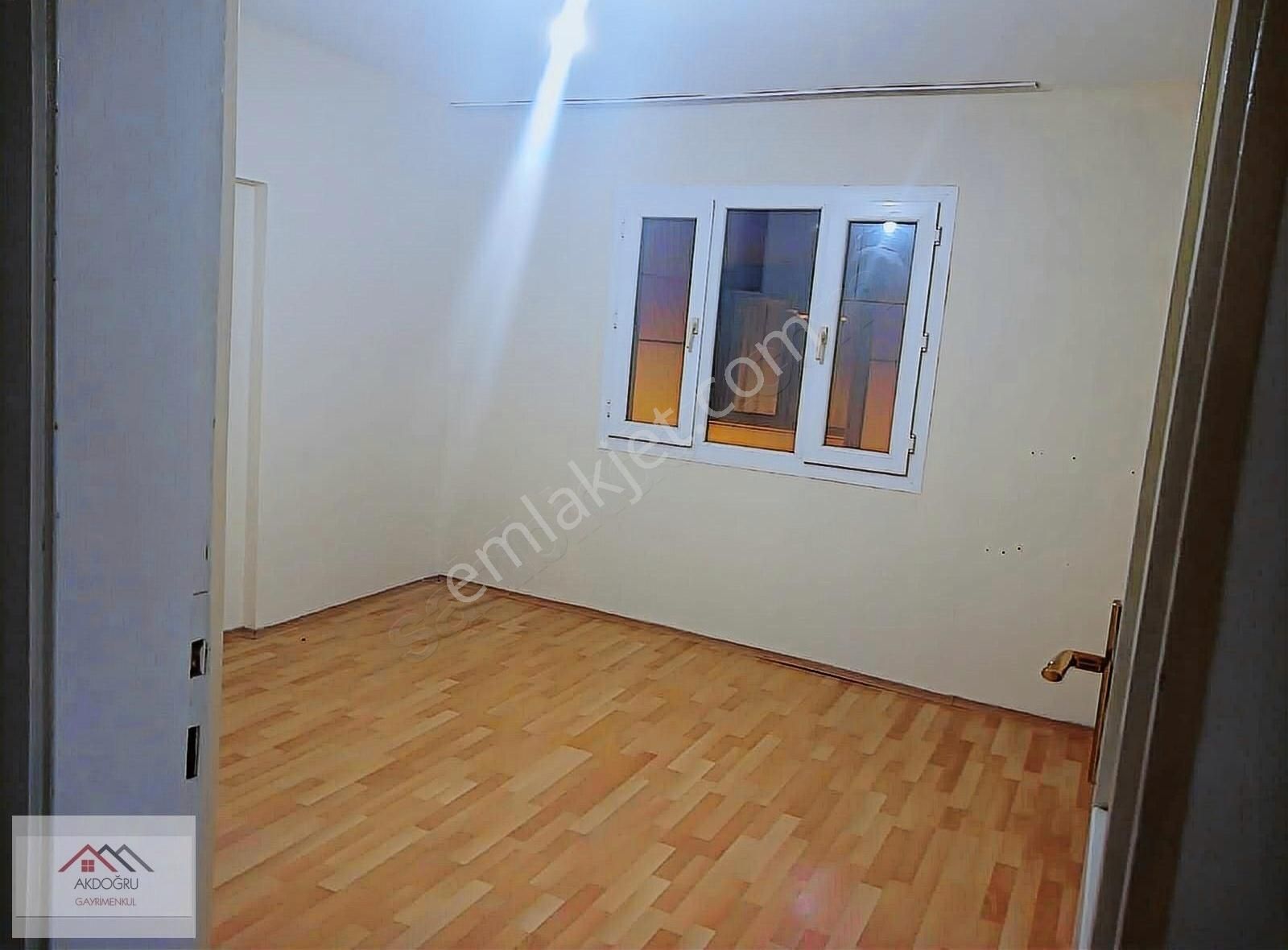 Kemalpaşa Soğukpınar Kiralık Daire Kemalpaşa Merkezde Ana Caddeye Yakın 2+1 Daire