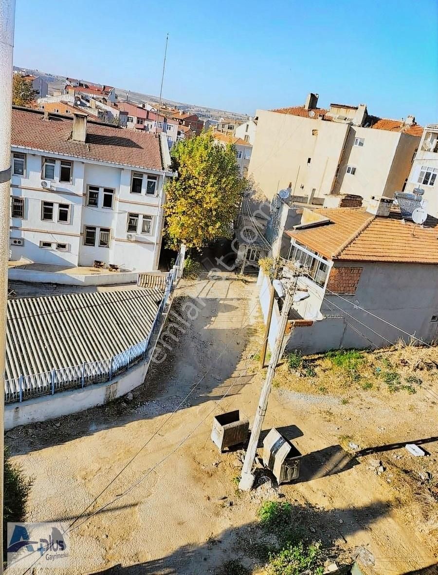 Uzunköprü Halise Hatun Satılık Konut İmarlı Edirne Uzunköprü'de İmar İfrazlı Satılık 209 M2 Arsa