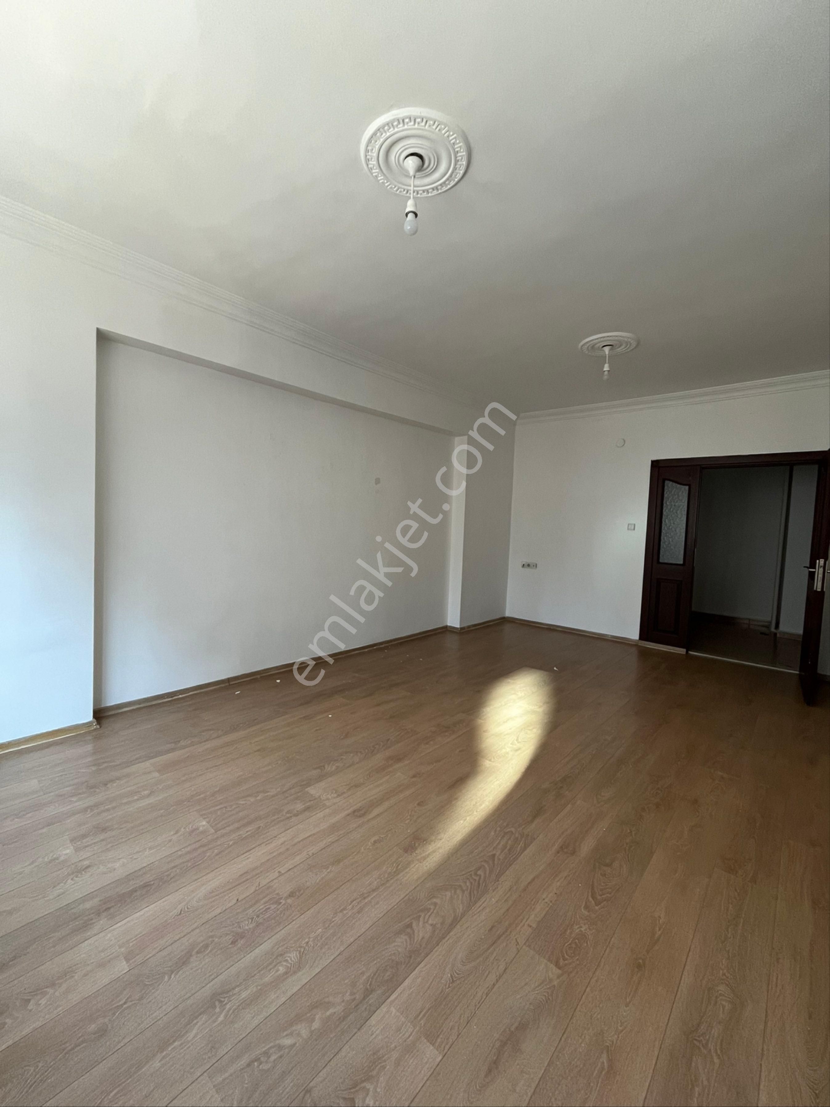 İpekyolu Bahçıvan Kiralık Daire Ydn Emlaktan Maraş Caddesine Yakın Kiralık 3+1 Daire