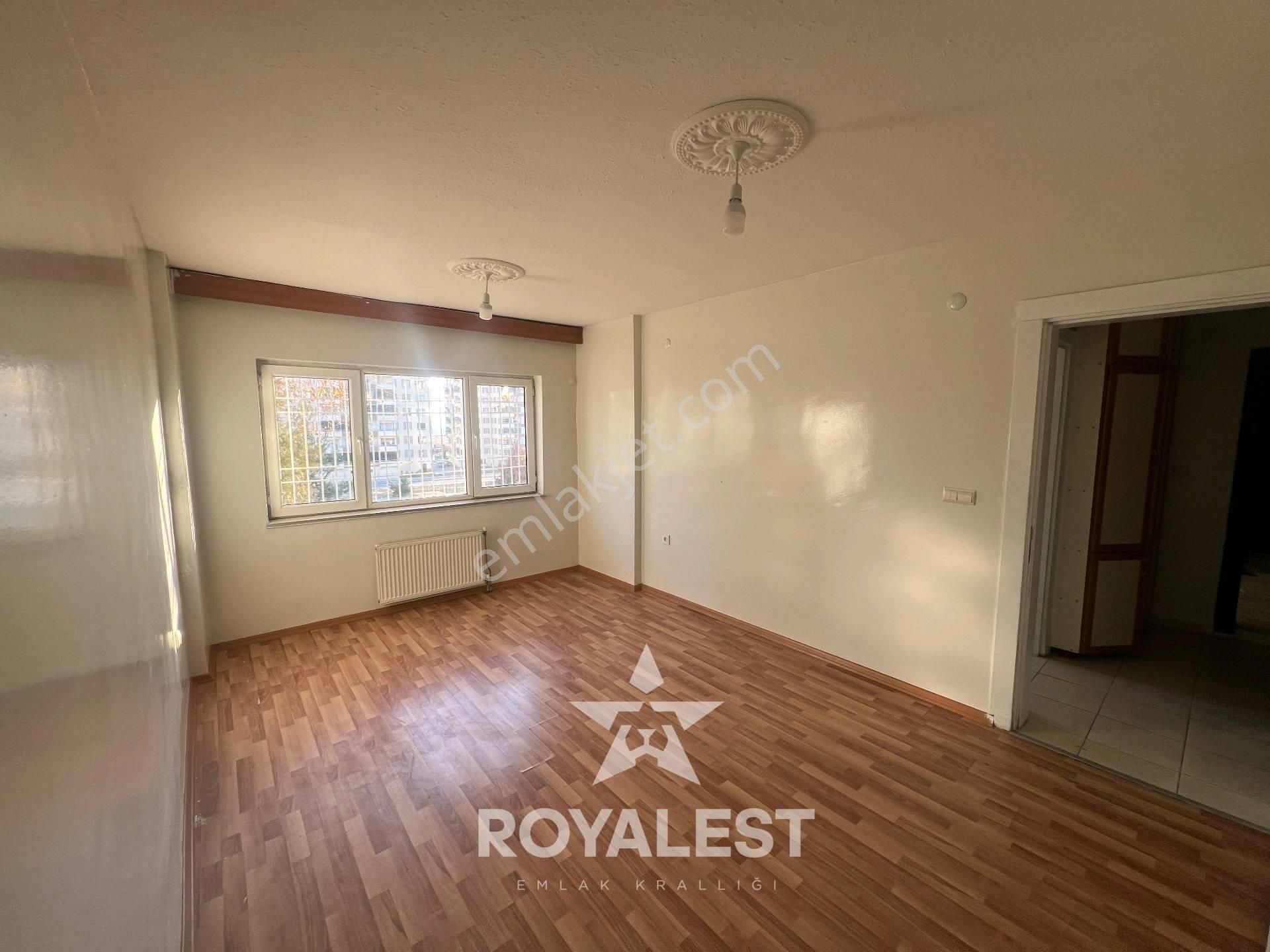 Şahinbey Karataş Kiralık Daire Royalest'ten Karataş Turgut Özal Ortaokul Yakını 2+1 Daire