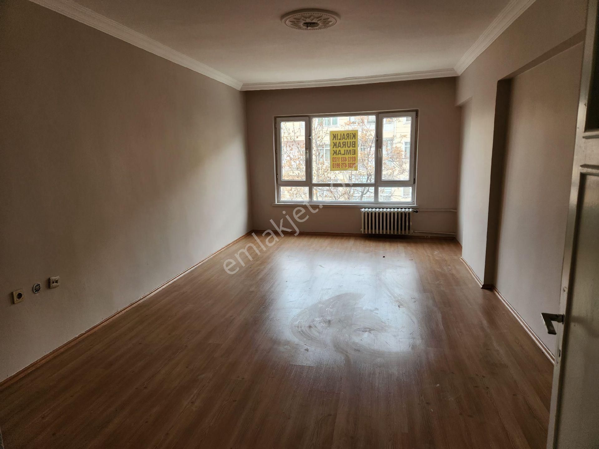 Çankaya Çamlıtepe Kiralık Daire Burak Emlak'dan Kiralık Daire Kurtuluş Ozanlar Cd. 3+1 Yapılı B.salon Arakat