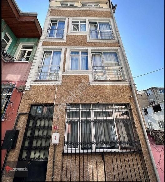 Beyoğlu Bülbül Satılık Bina 7504 Rengarenk'ten Taksime Yürüme Mesafesinde 5 Katlı Bina