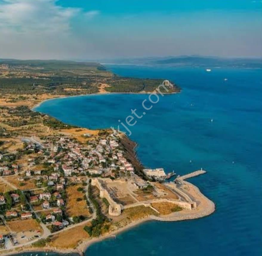 Eceabat Seddülbahir Köyü Satılık Tarla Seddülbahir'de Denize Yakın Yola Cepheli Fırsat Tarla