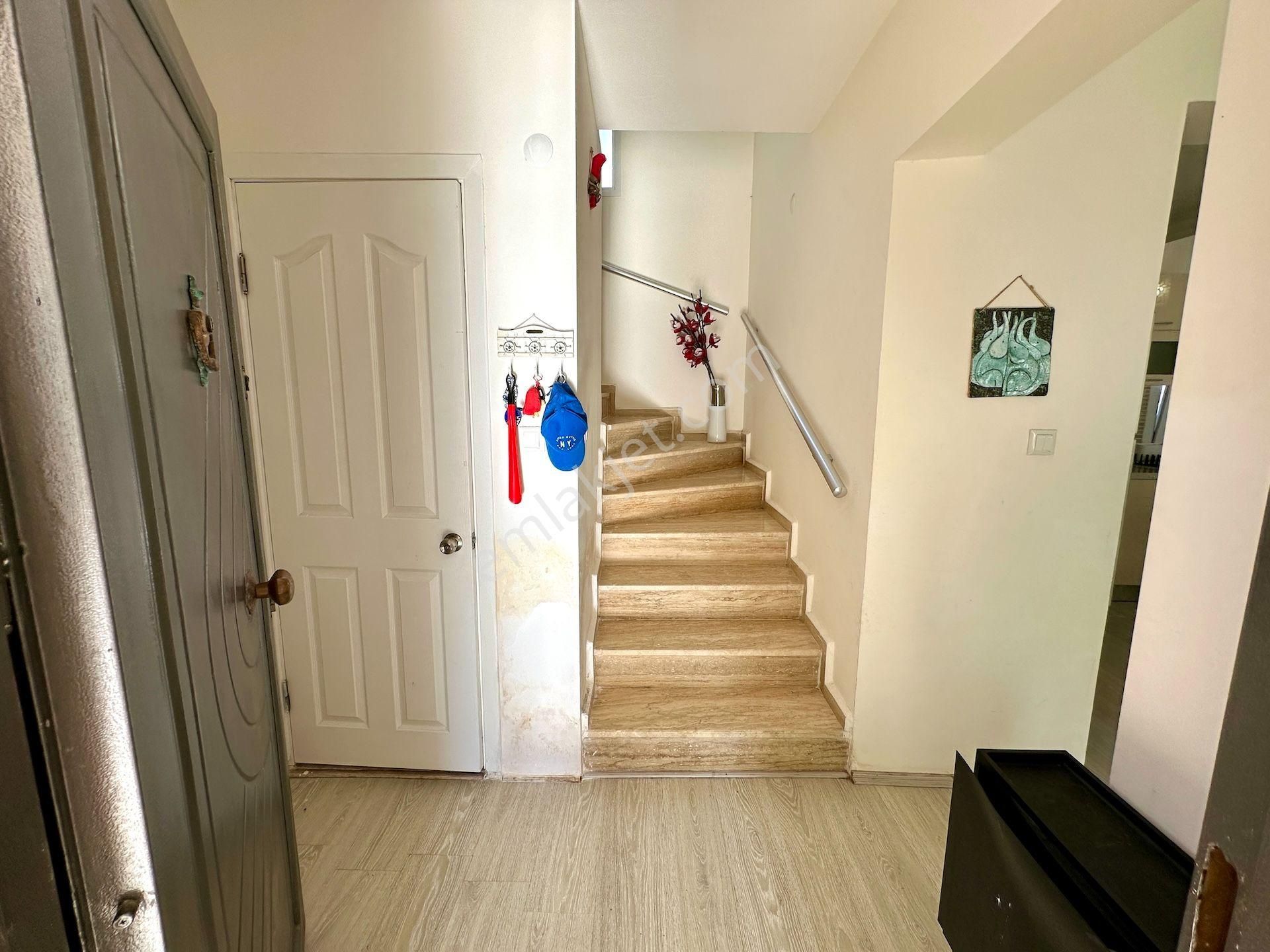 Bodrum Akyarlar'da Nezih Site İçinde Büyük Bahçeli Villa - Görsel 12