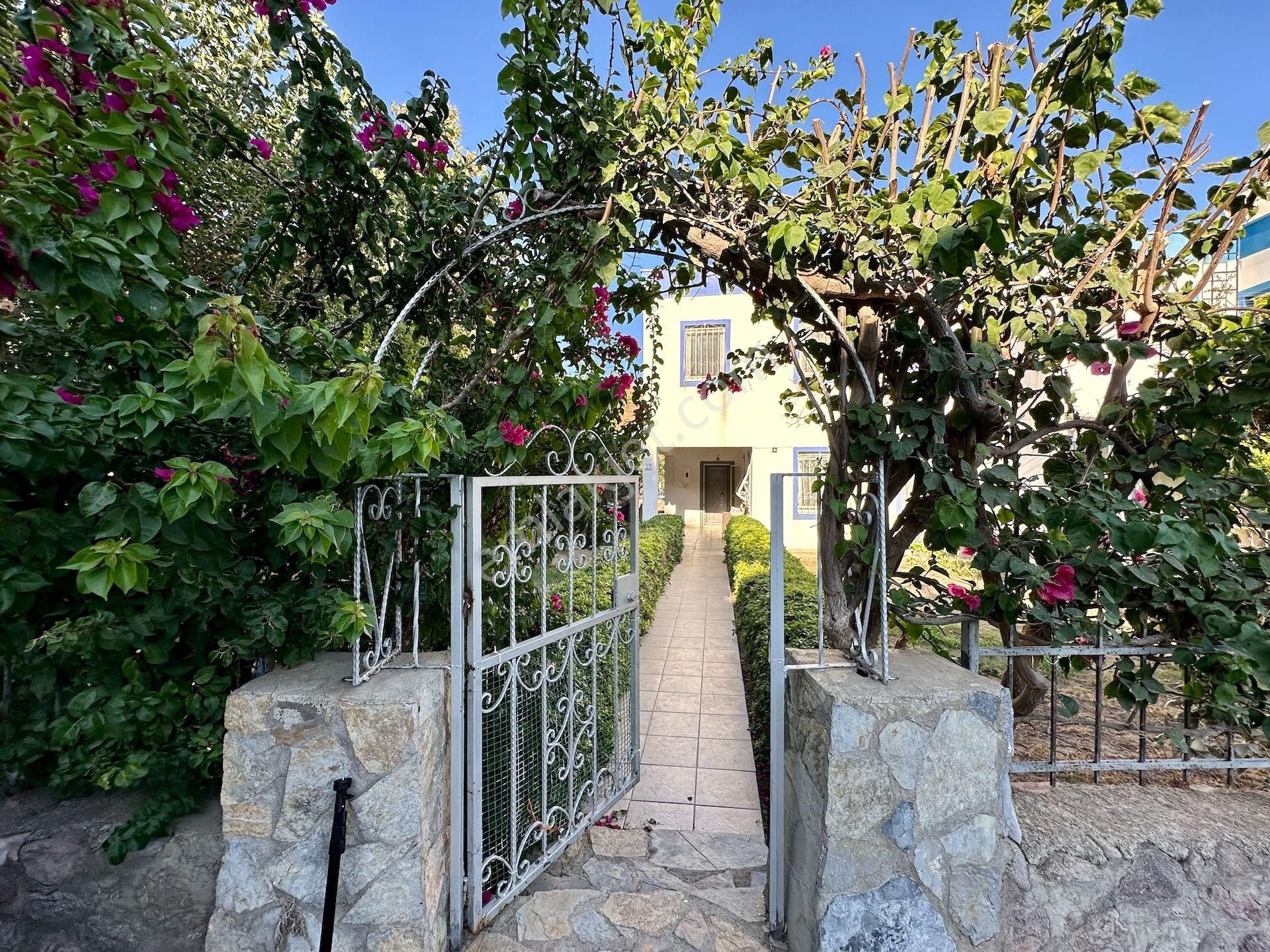 Bodrum Akyarlar'da Nezih Site İçinde Büyük Bahçeli Villa - Görsel 5