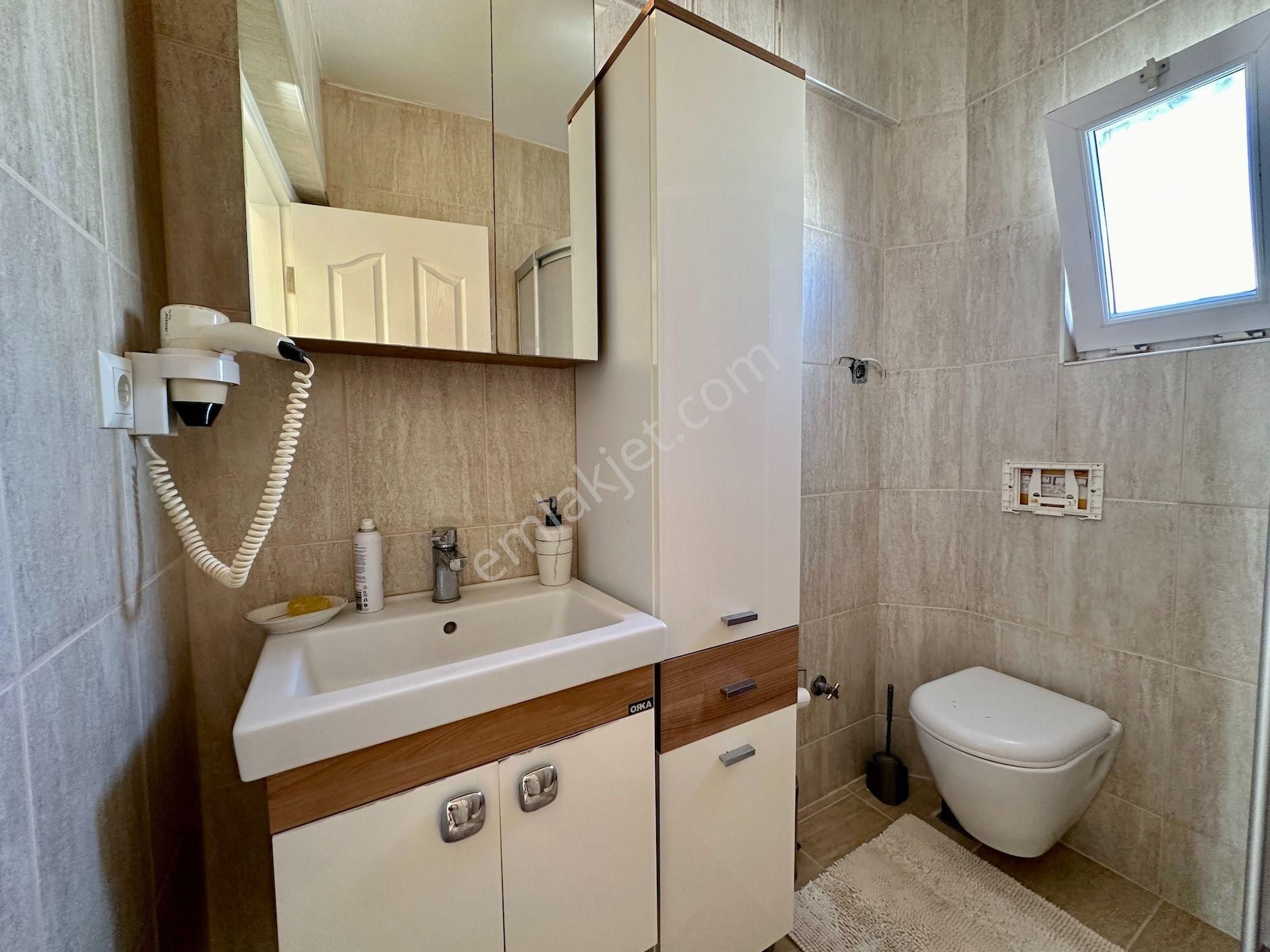 Bodrum Akyarlar'da Nezih Site İçinde Büyük Bahçeli Villa - Görsel 32