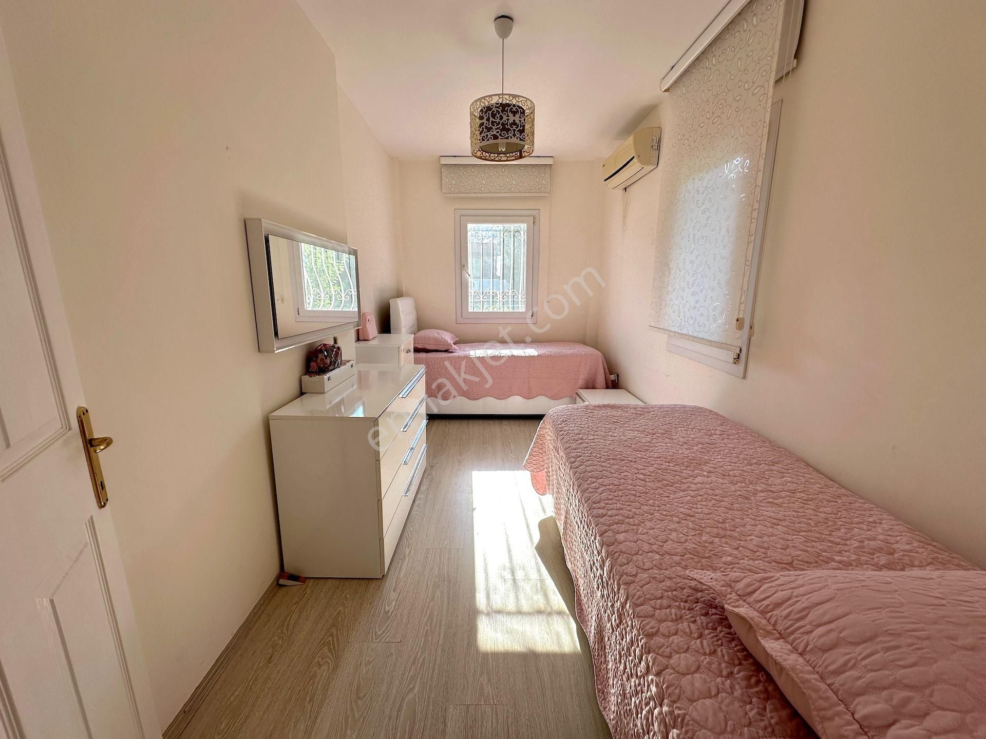 Bodrum Akyarlar'da Nezih Site İçinde Büyük Bahçeli Villa - Görsel 28