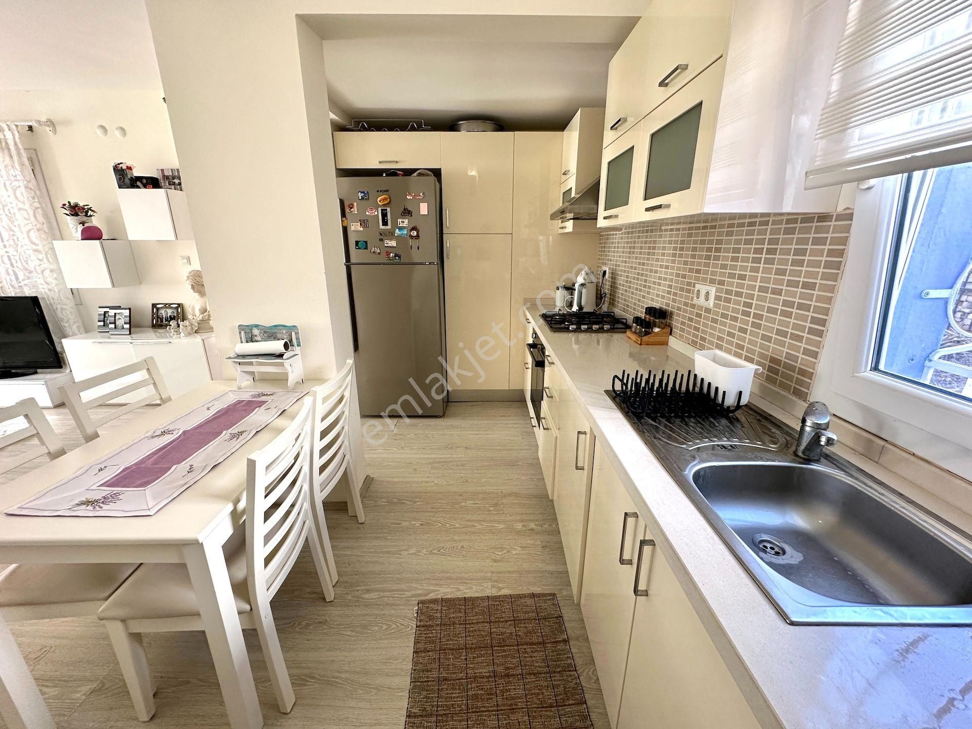 Bodrum Akyarlar'da Nezih Site İçinde Büyük Bahçeli Villa - Görsel 18