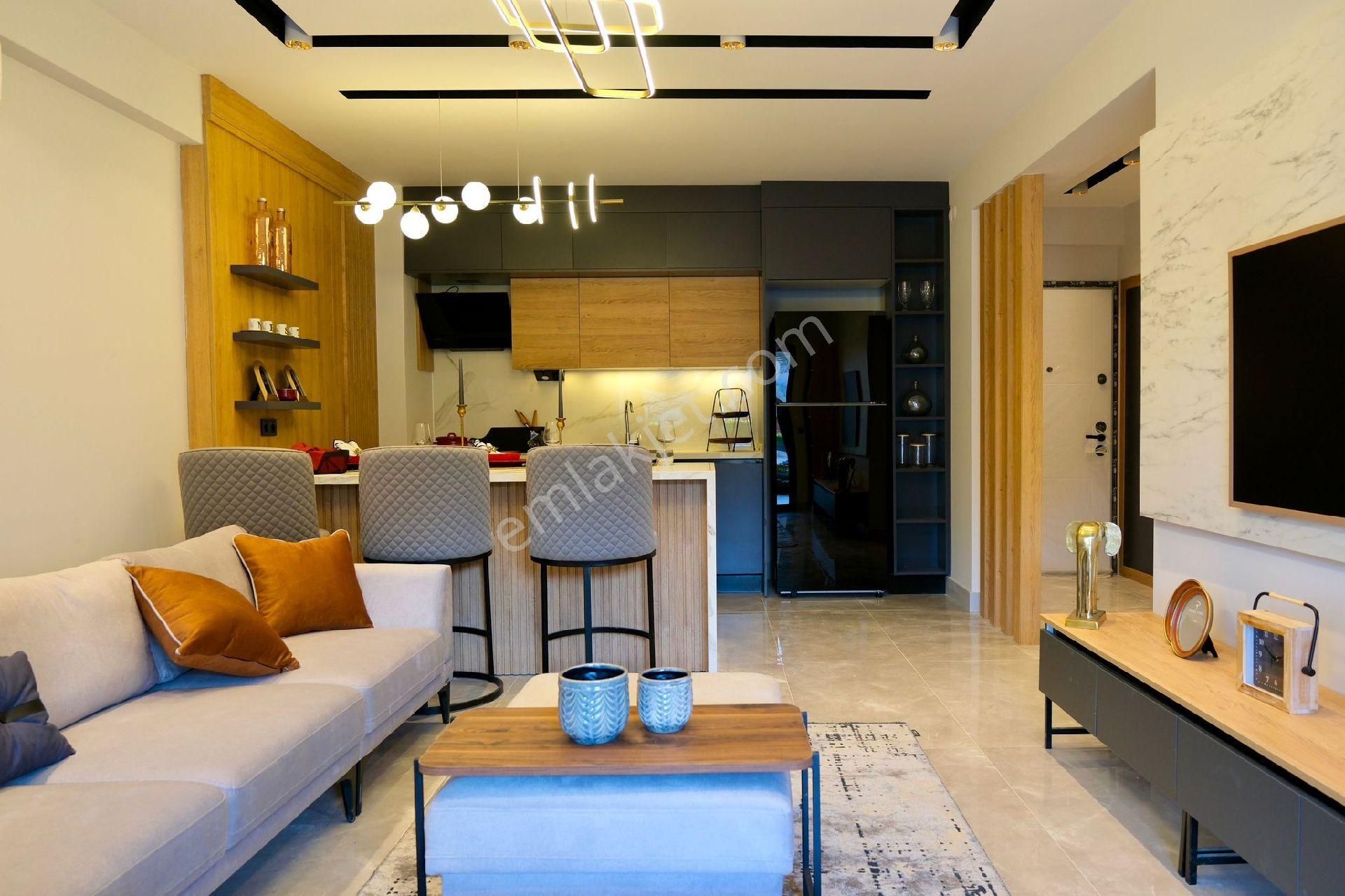 Kuşadası Değirmendere Mevkiinde 1+1 2+1 Ultralux Elit Güvenlikli Havuzlu Sitede Daireler - Görsel 7