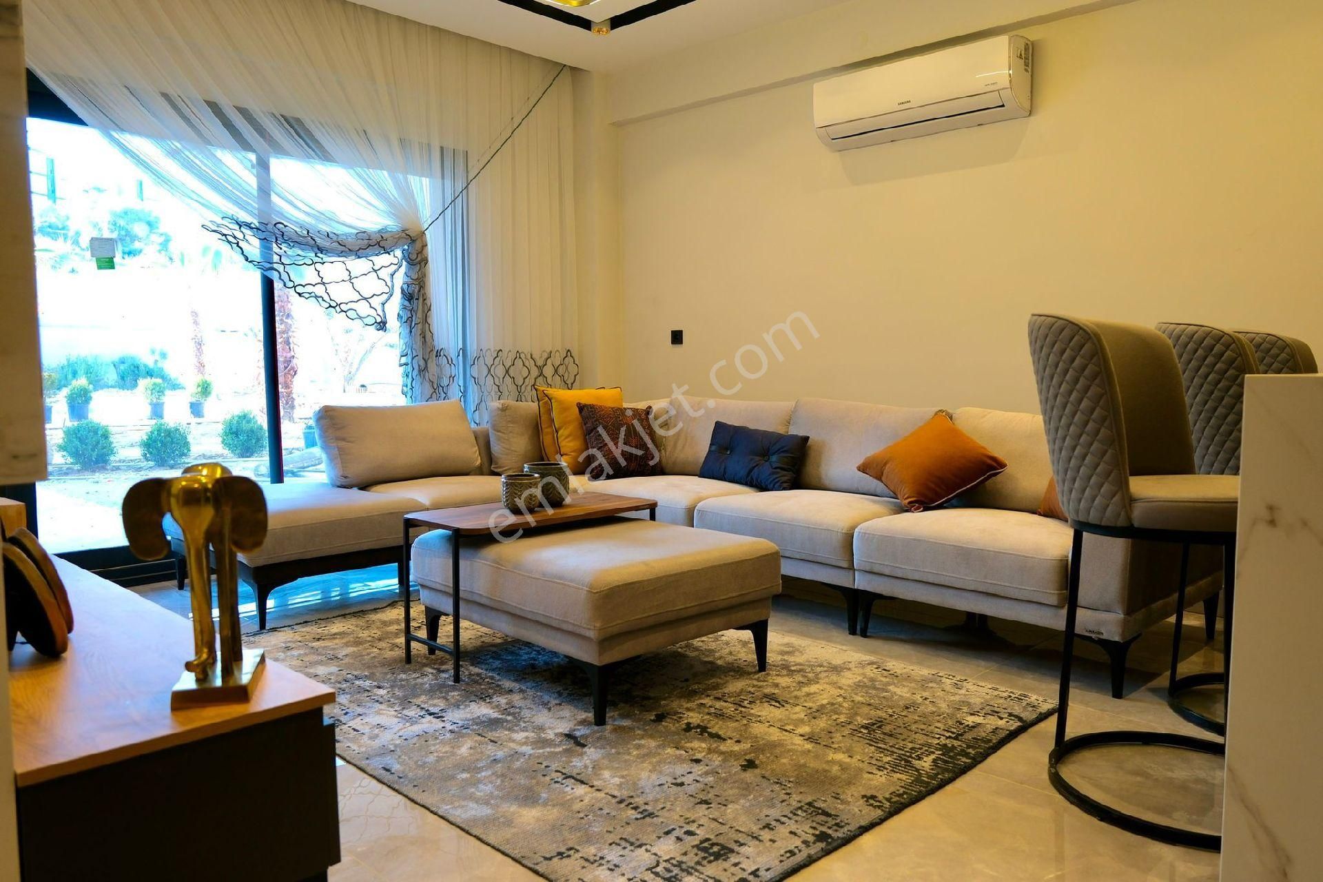 Kuşadası Değirmendere Mevkiinde 1+1 2+1 Ultralux Elit Güvenlikli Havuzlu Sitede Daireler - Görsel 21