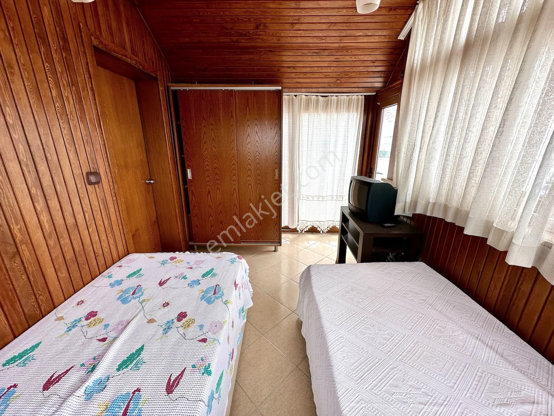 Turgutreis Merkezde Deniz Manzaralı Havuzlu Müstakil Villa - Görsel 29