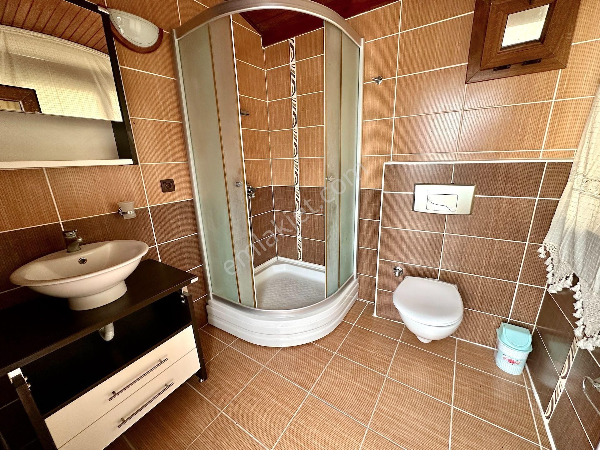 Turgutreis Merkezde Deniz Manzaralı Havuzlu Müstakil Villa - Görsel 34